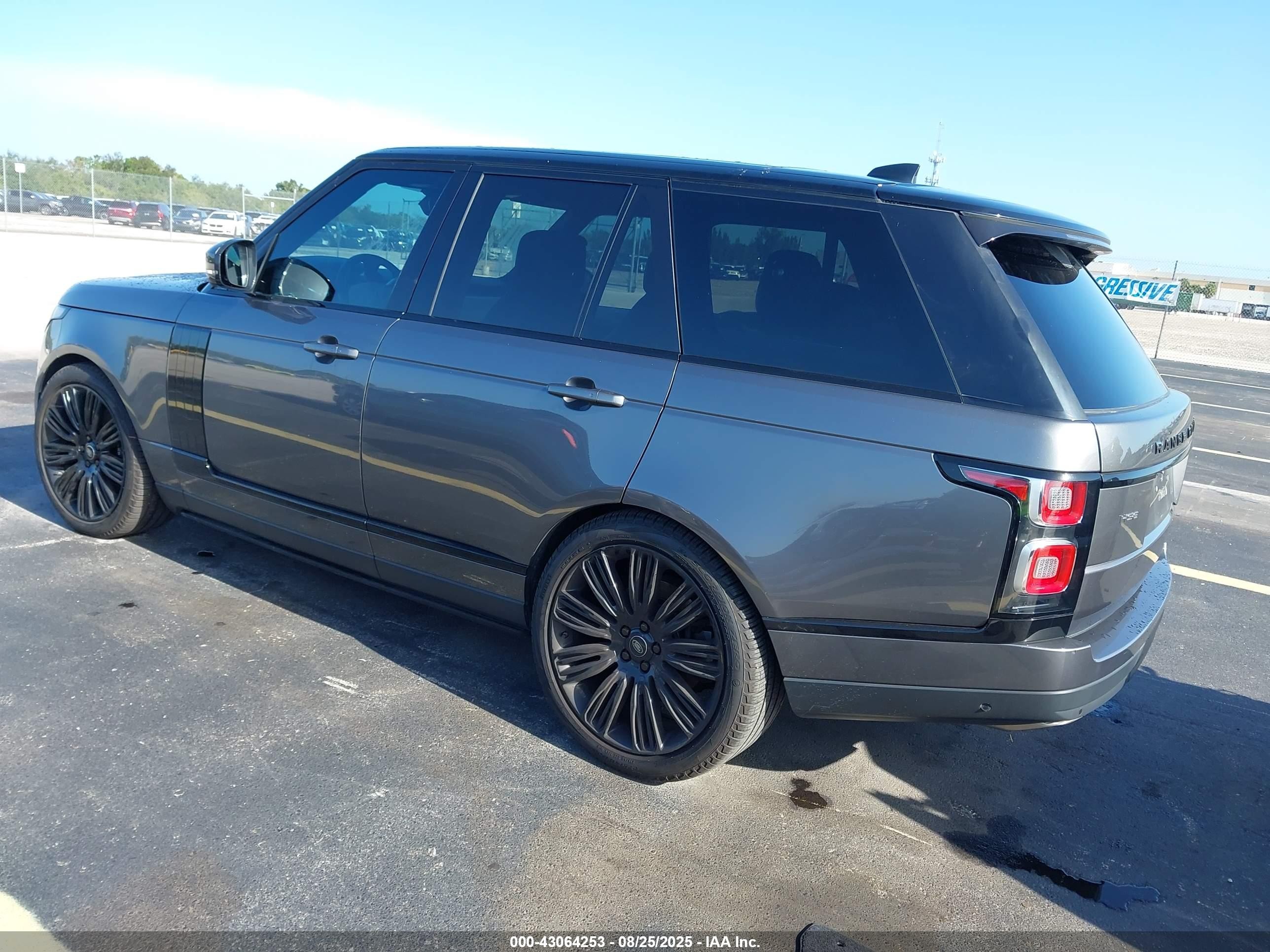 2018 Land Rover Range Rover 3.0l V6 Supercharged Hse Gray vin: SALGS2SV8JA514745