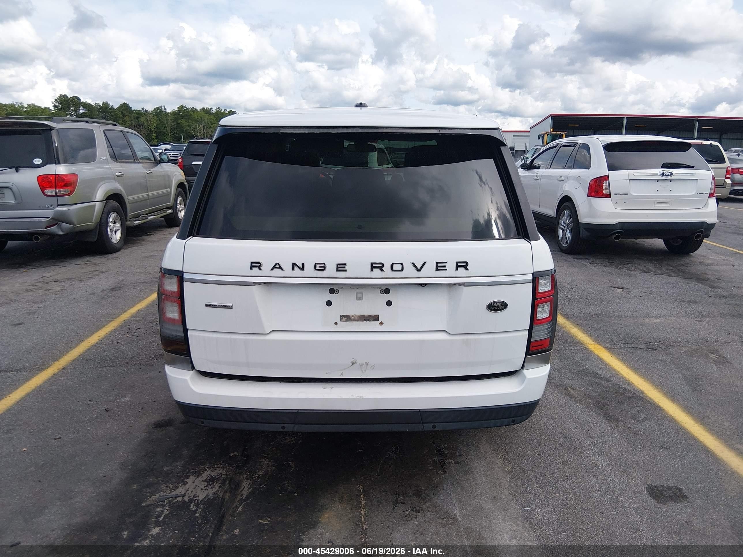 2014 Land Rover Range Rover 5.0l V8 Supercharged/5.0l V8 Supercharged Ebony Edition White vin: SALGS2TF3EA190049