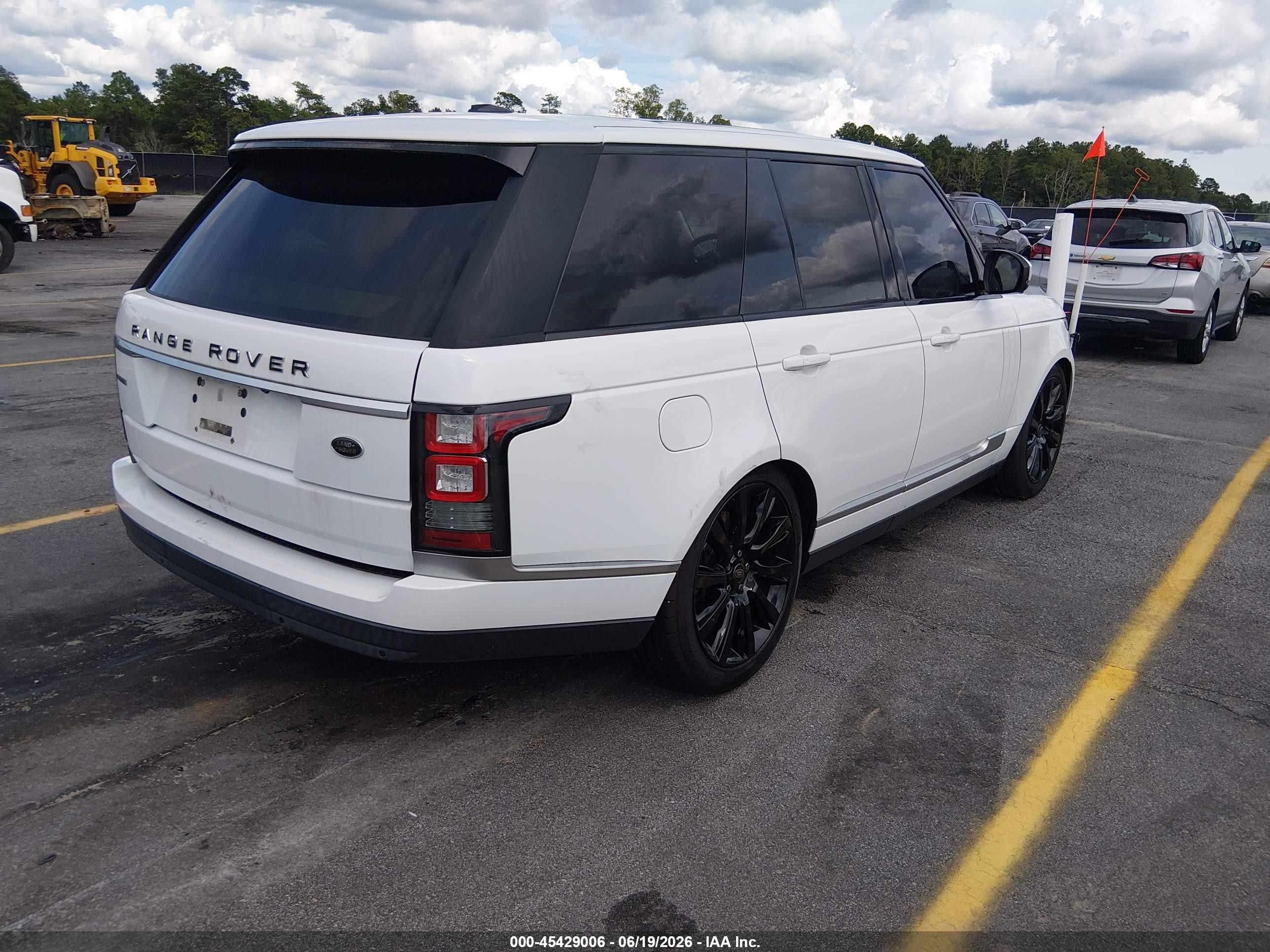 2014 Land Rover Range Rover 5.0l V8 Supercharged/5.0l V8 Supercharged Ebony Edition White vin: SALGS2TF3EA190049