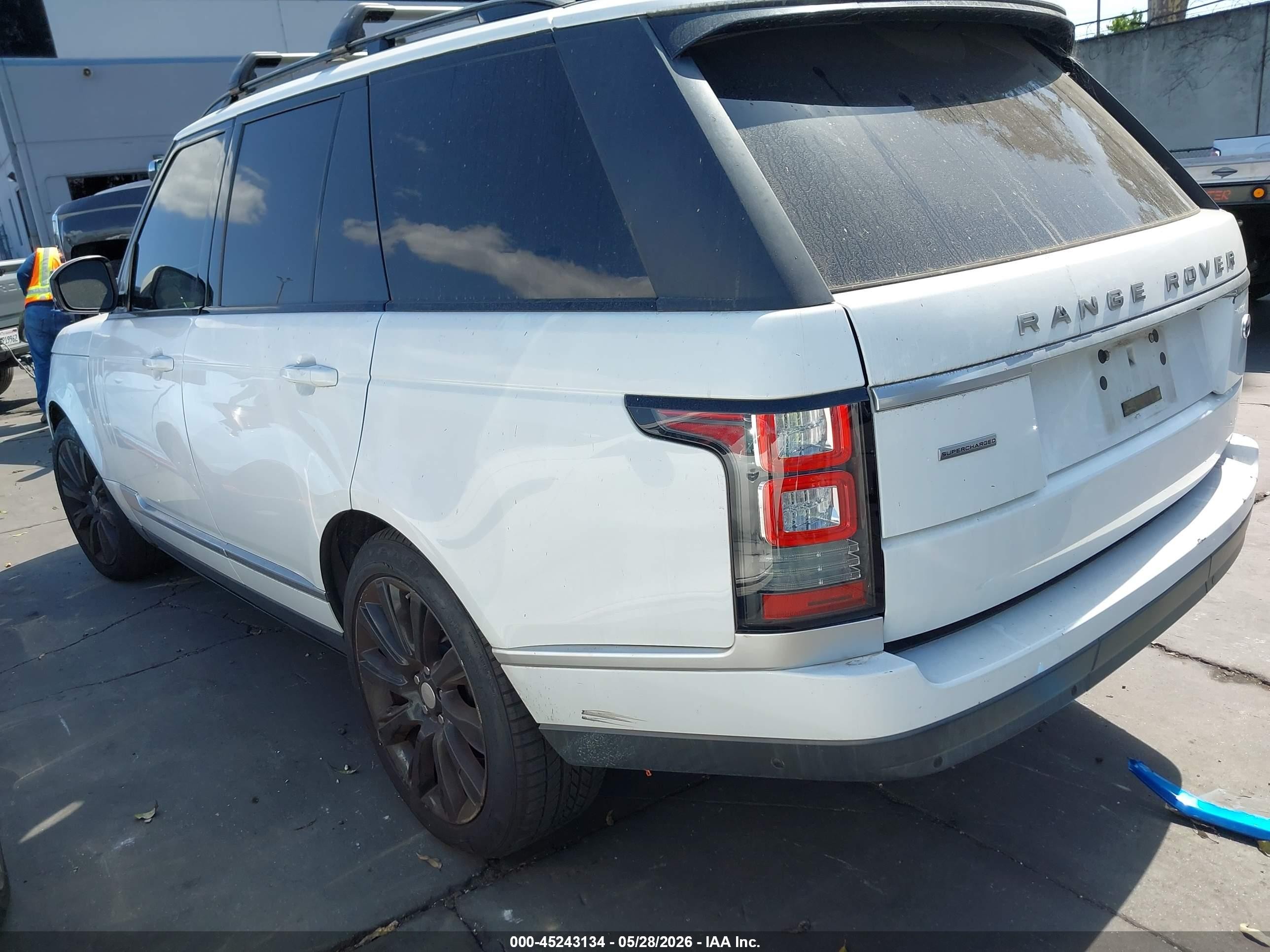2014 Land Rover Range Rover 5.0l V8 Supercharged/5.0l V8 Supercharged Ebony Edition White vin: SALGS2TF3EA193033