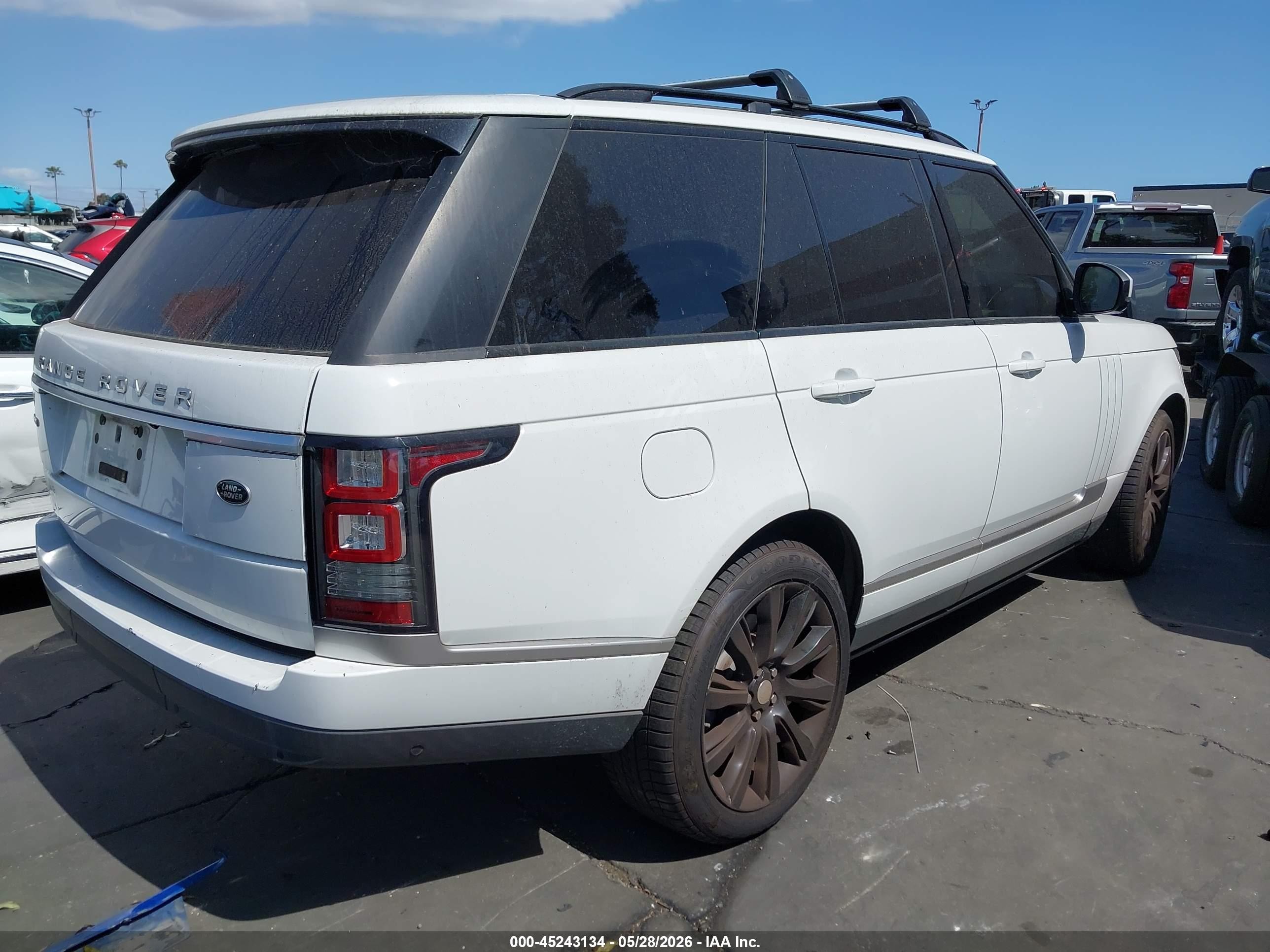 2014 Land Rover Range Rover 5.0l V8 Supercharged/5.0l V8 Supercharged Ebony Edition White vin: SALGS2TF3EA193033