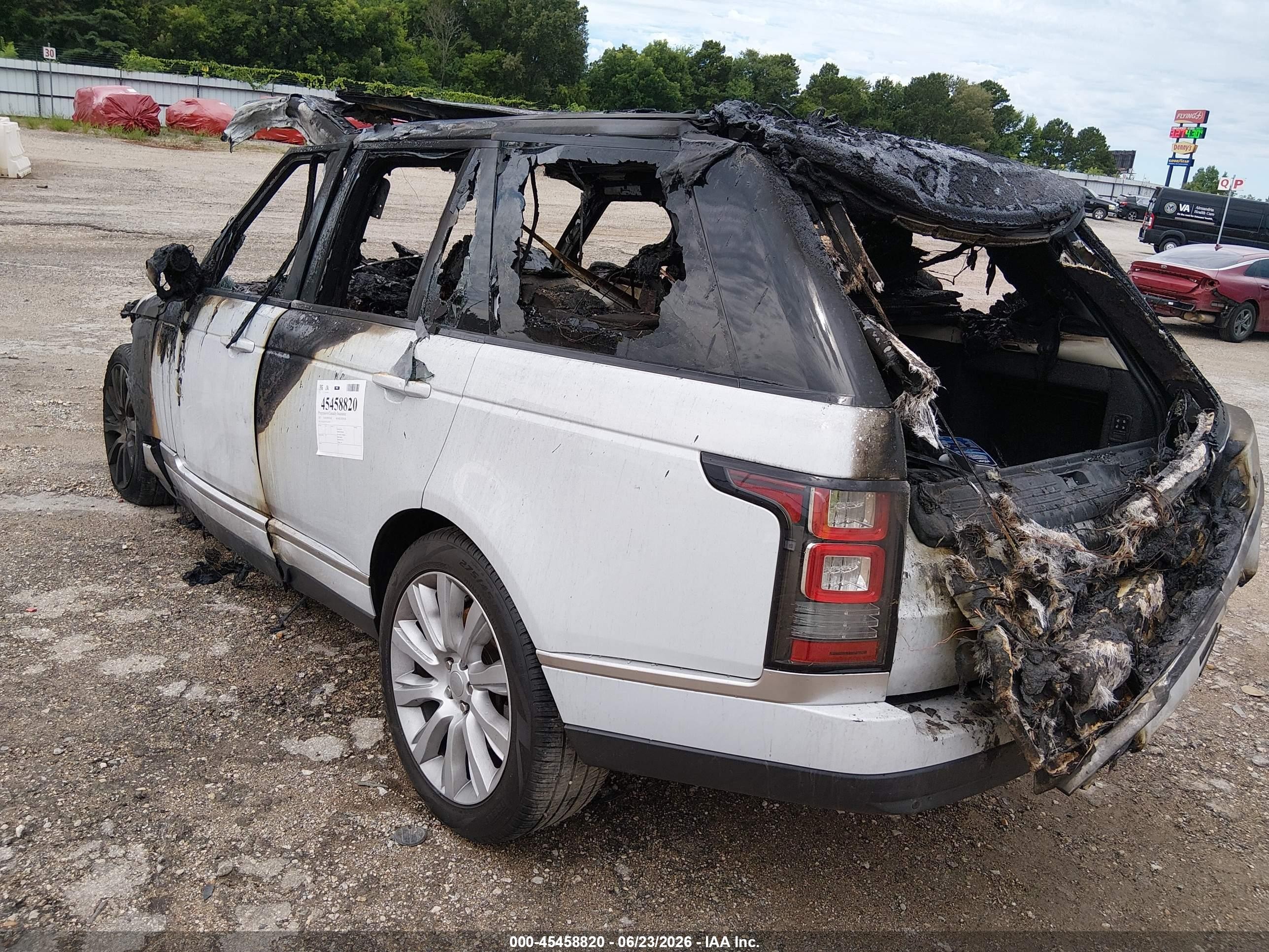 2015 Land Rover Range Rover 5.0l V8 Supercharged White vin: SALGS2TF3FA228221