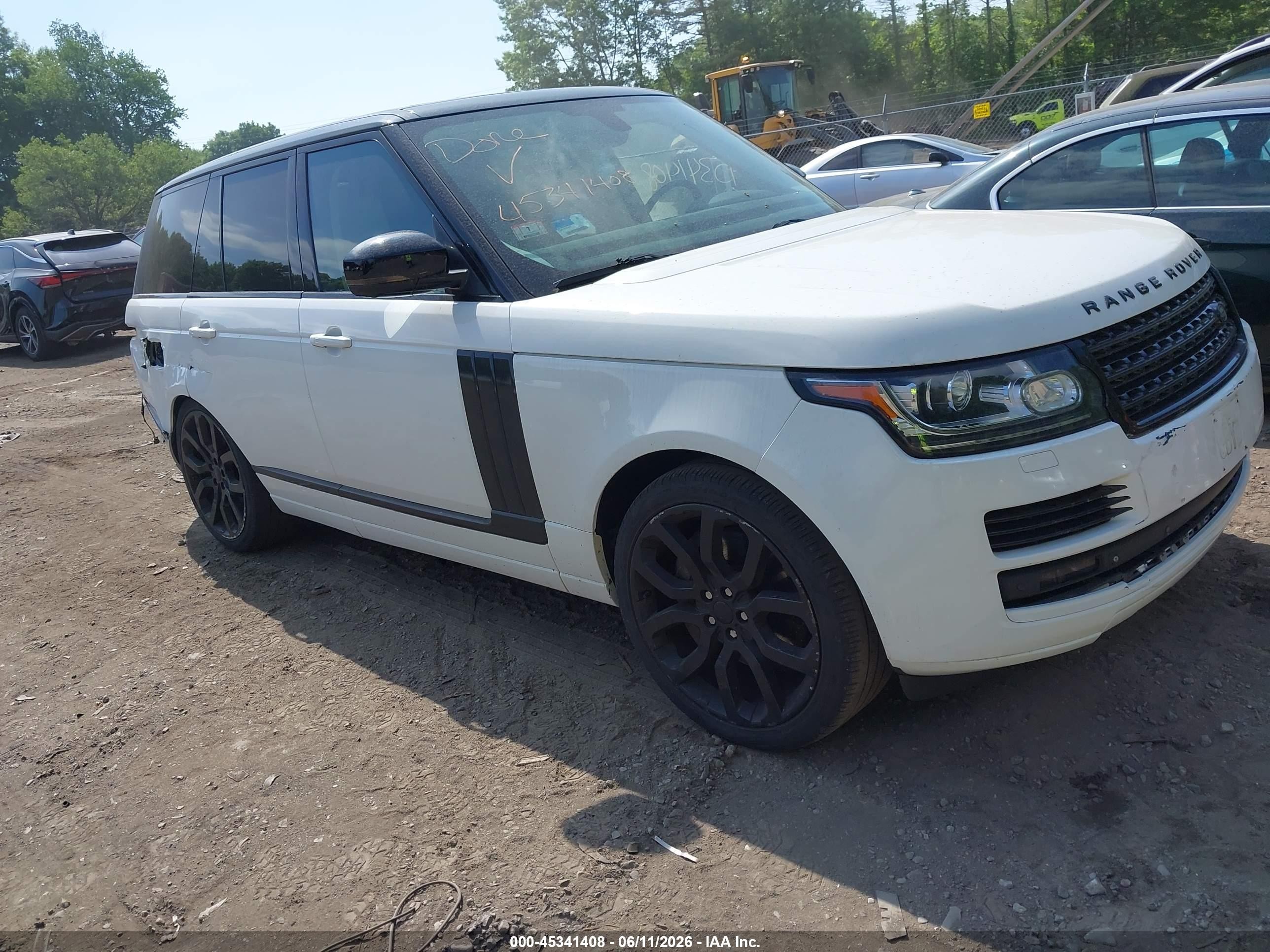 2014 Land Rover Range Rover 5.0l V8 Supercharged/5.0l V8 Supercharged Ebony Edition White vin: SALGS2TF4EA174944