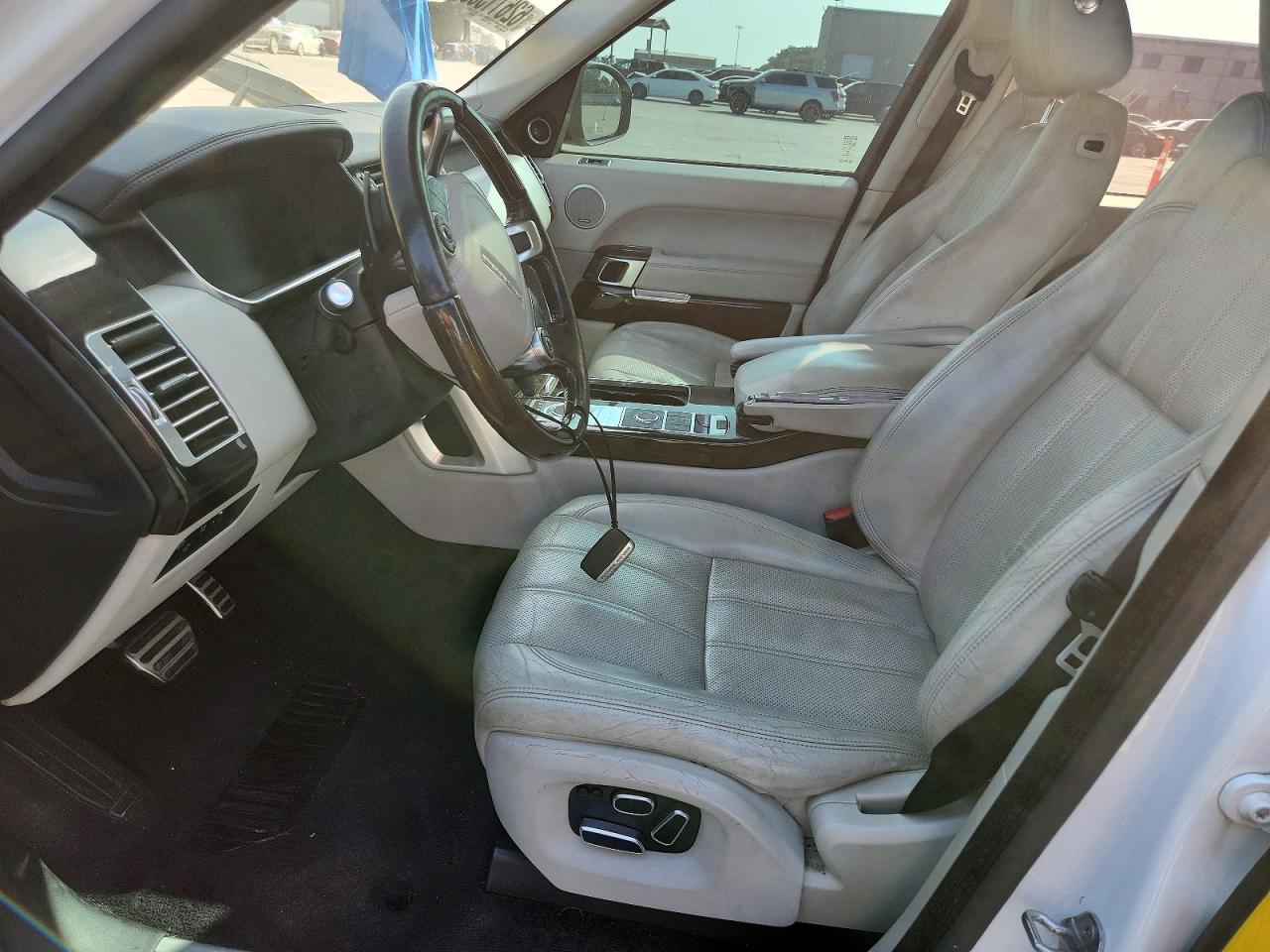 2015 Land Rover Range Rover Supercharged Yellow vin: SALGS2TF4FA238613