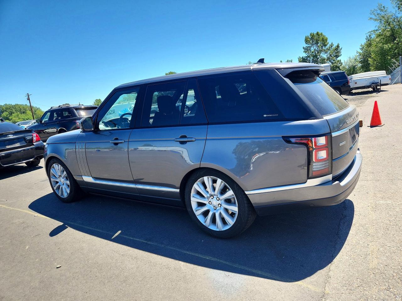 2015 Land Rover Range Rover Supercharged Gray vin: SALGS2TF8FA227811