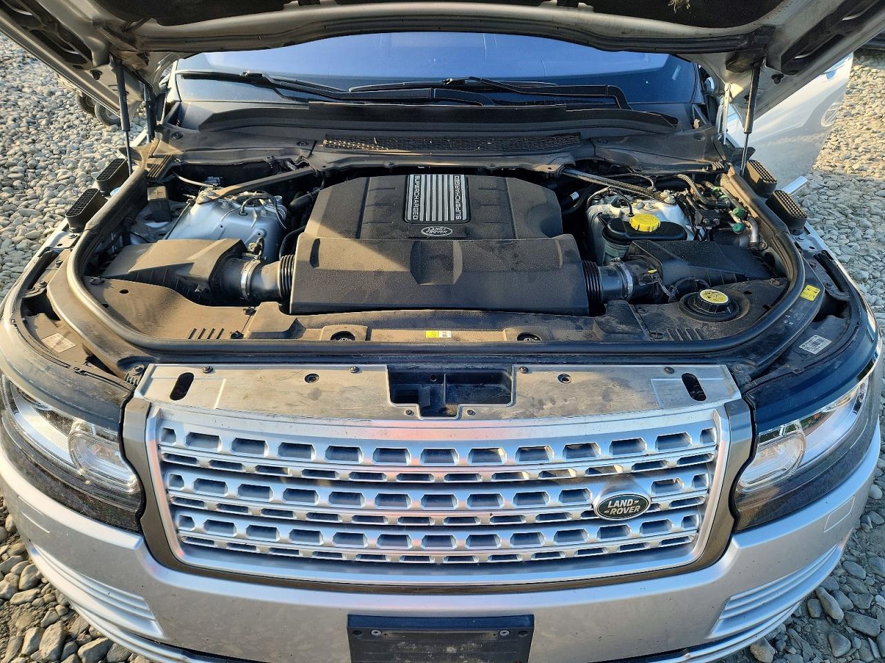 2015 Land Rover Range Rover Supercharged Silver vin: SALGS2TF8FA238355
