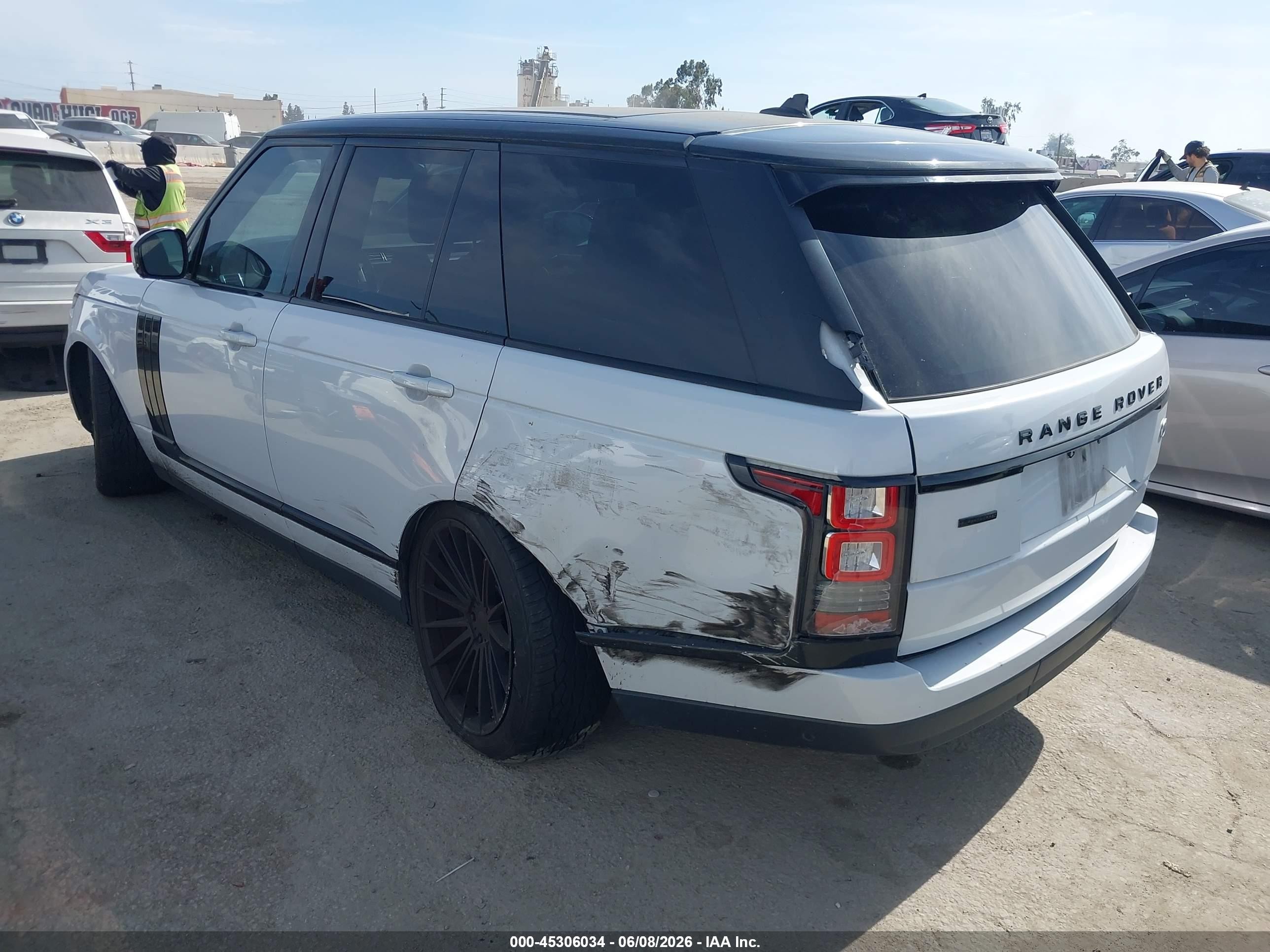 2015 Land Rover Range Rover 5.0l V8 Supercharged White vin: SALGS2TF9FA236419