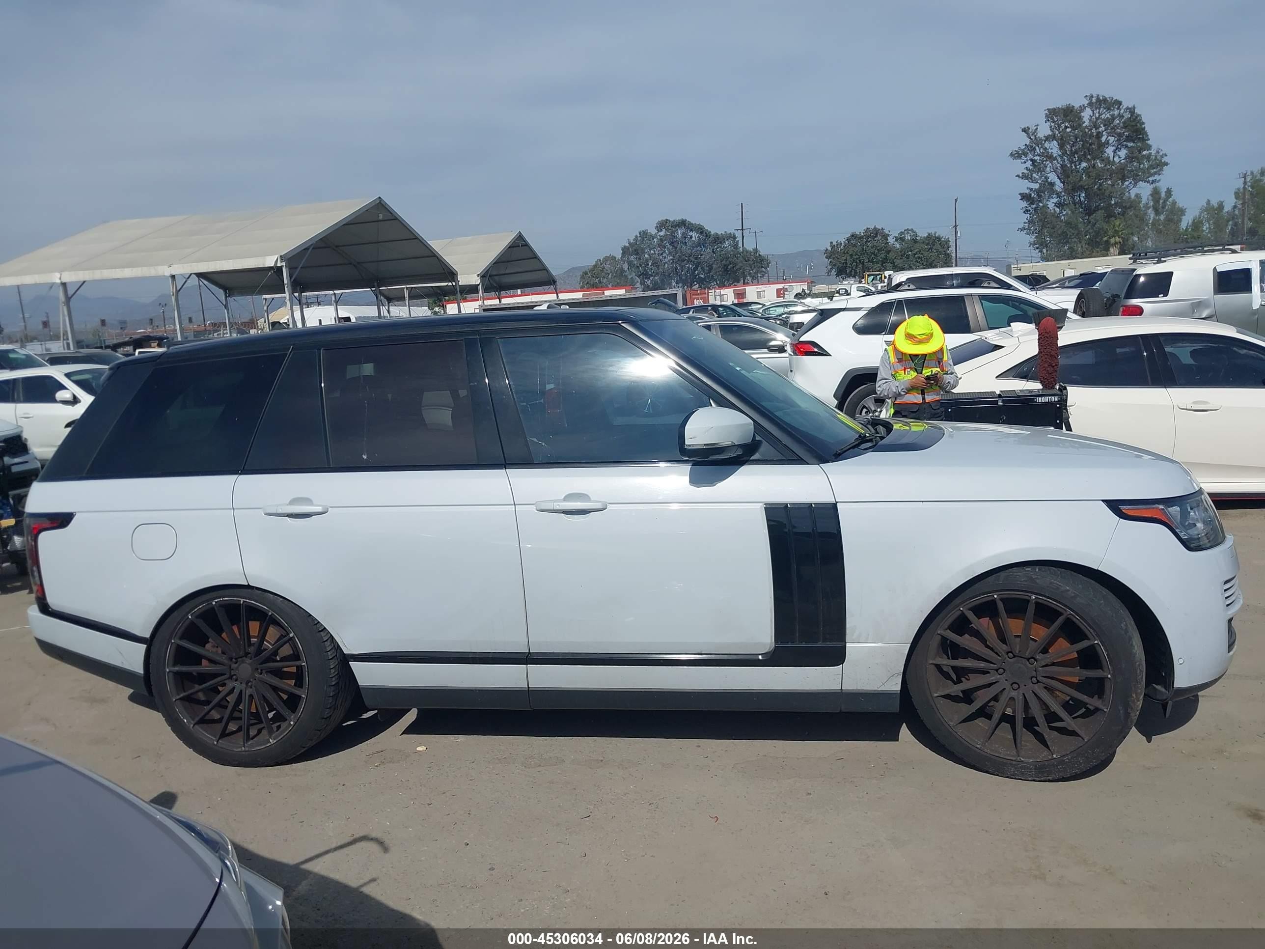 2015 Land Rover Range Rover 5.0l V8 Supercharged White vin: SALGS2TF9FA236419