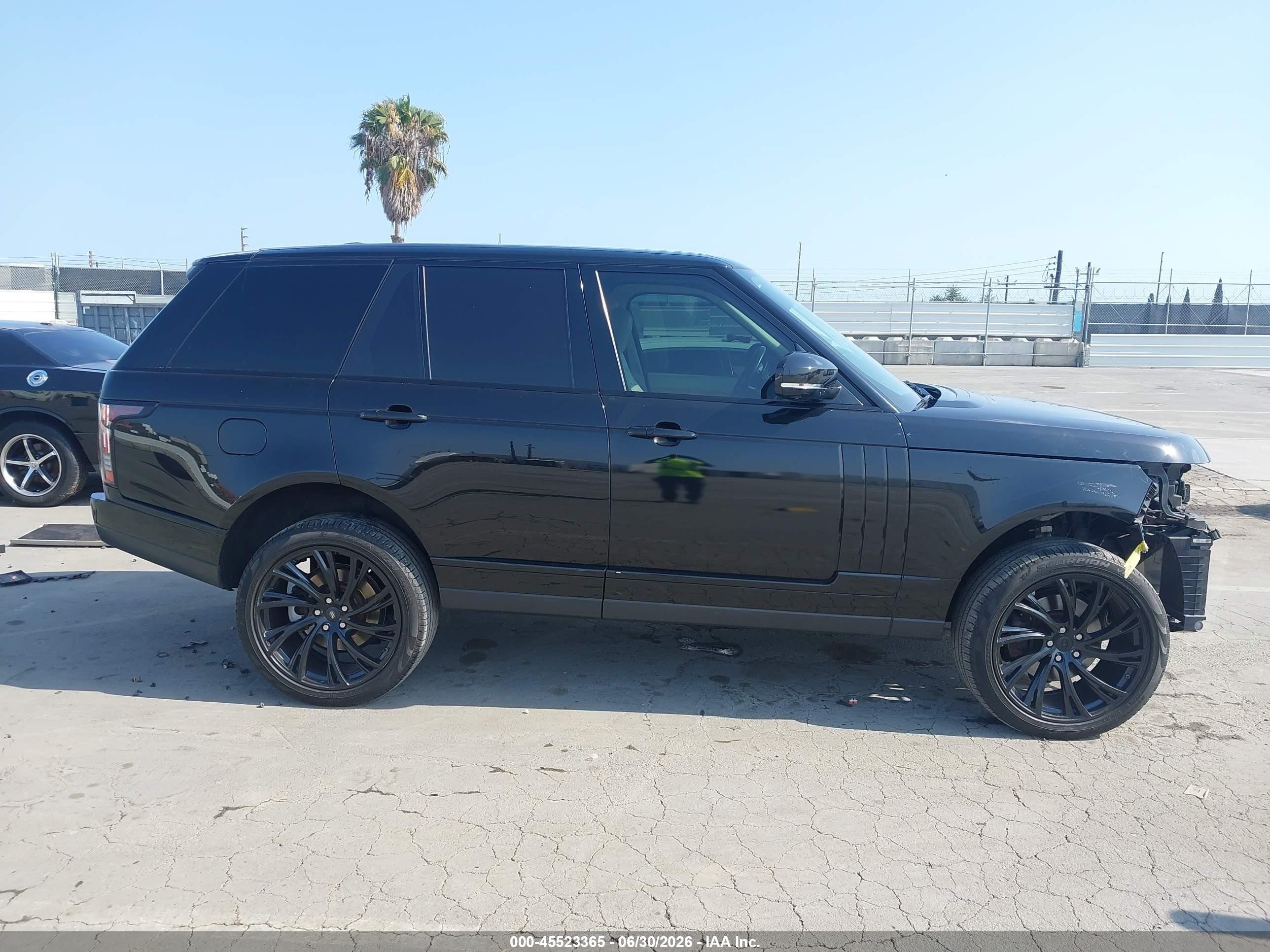 2014 Land Rover Range Rover 3.0l V6 Supercharged Hse Black vin: SALGS2VF2EA127876