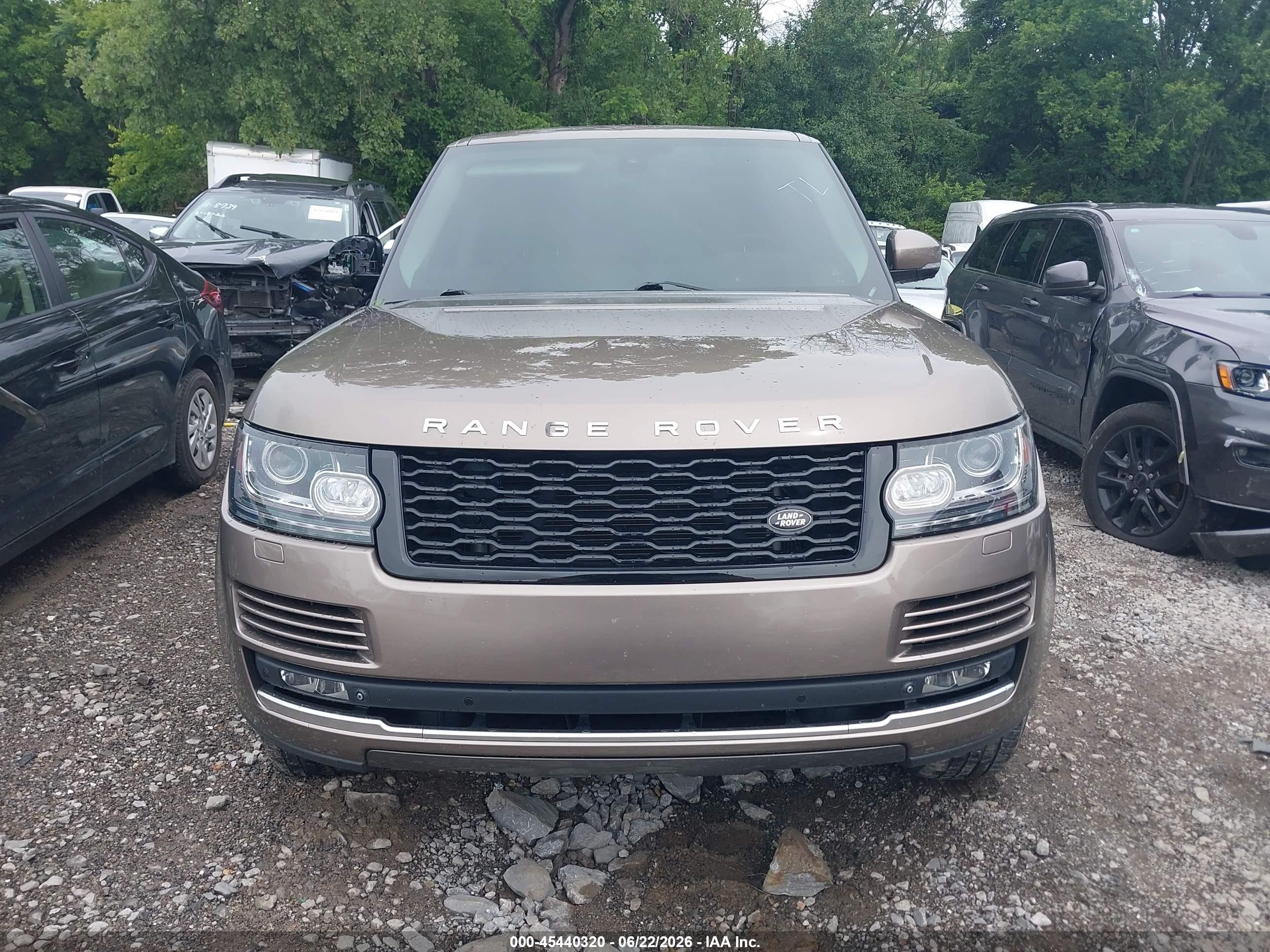 2015 Land Rover Range Rover 3.0l V6 Supercharged Hse Champagne vin: SALGS2VF3FA242228