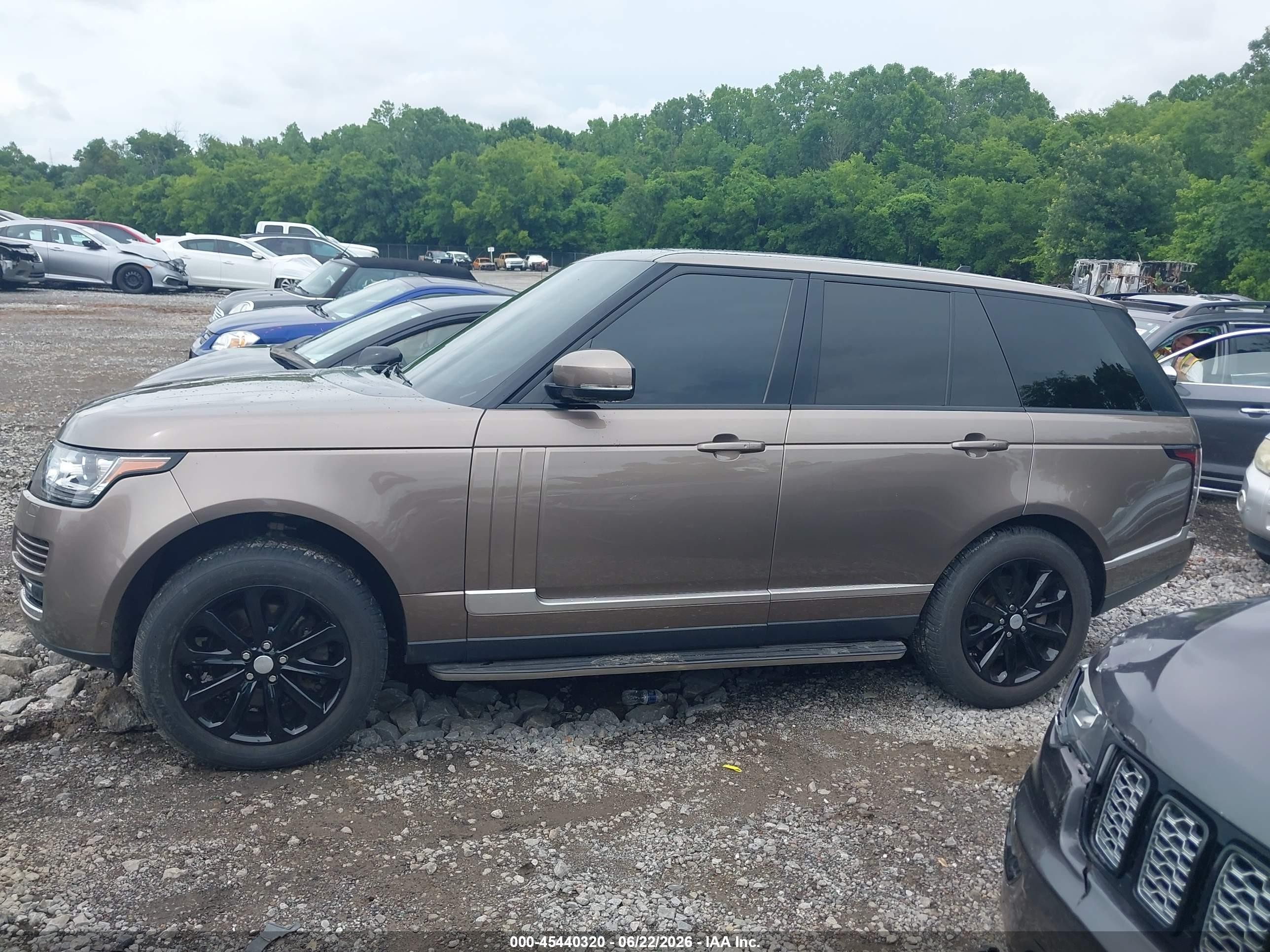 2015 Land Rover Range Rover 3.0l V6 Supercharged Hse Champagne vin: SALGS2VF3FA242228