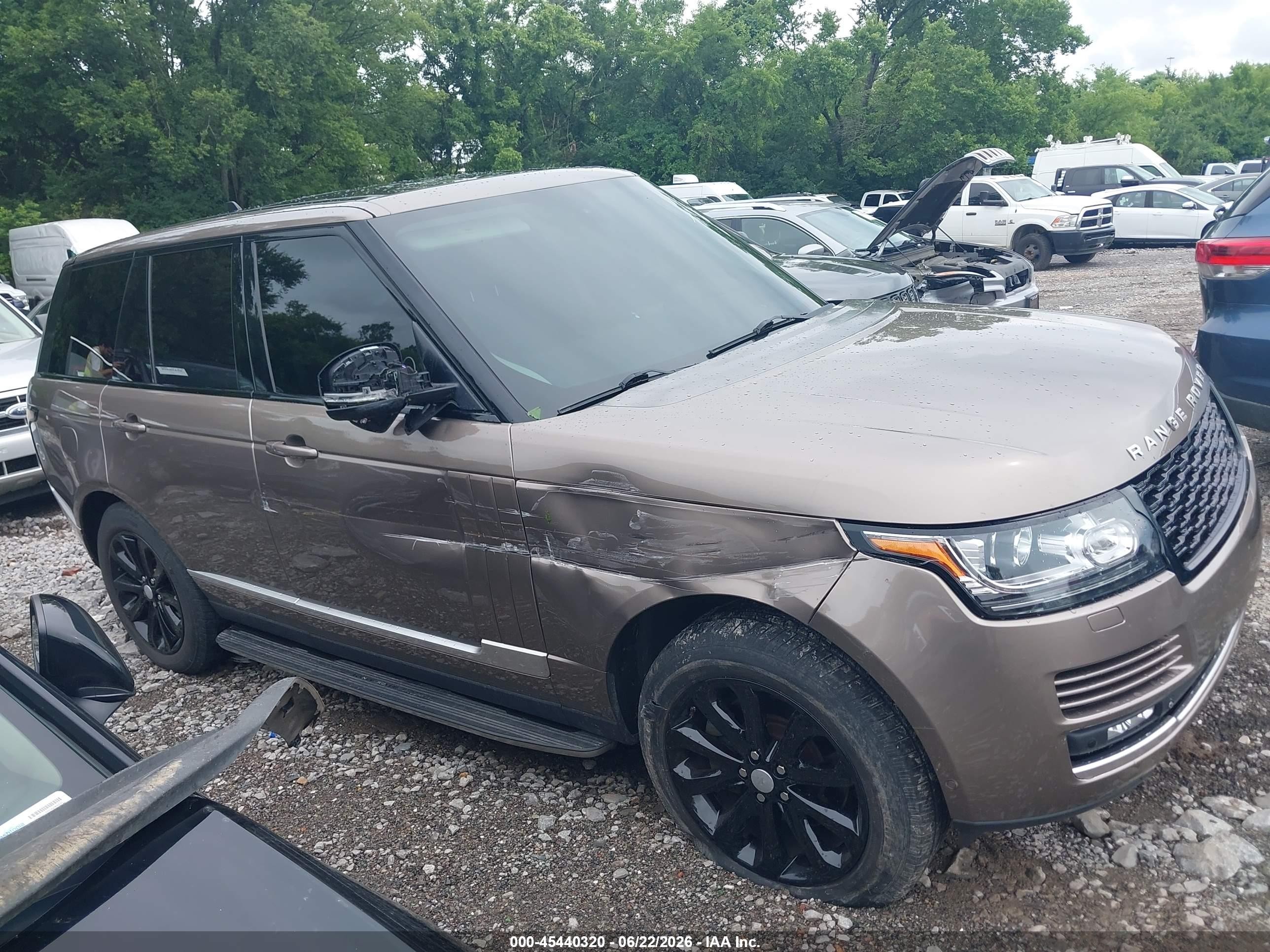 2015 Land Rover Range Rover 3.0l V6 Supercharged Hse Champagne vin: SALGS2VF3FA242228