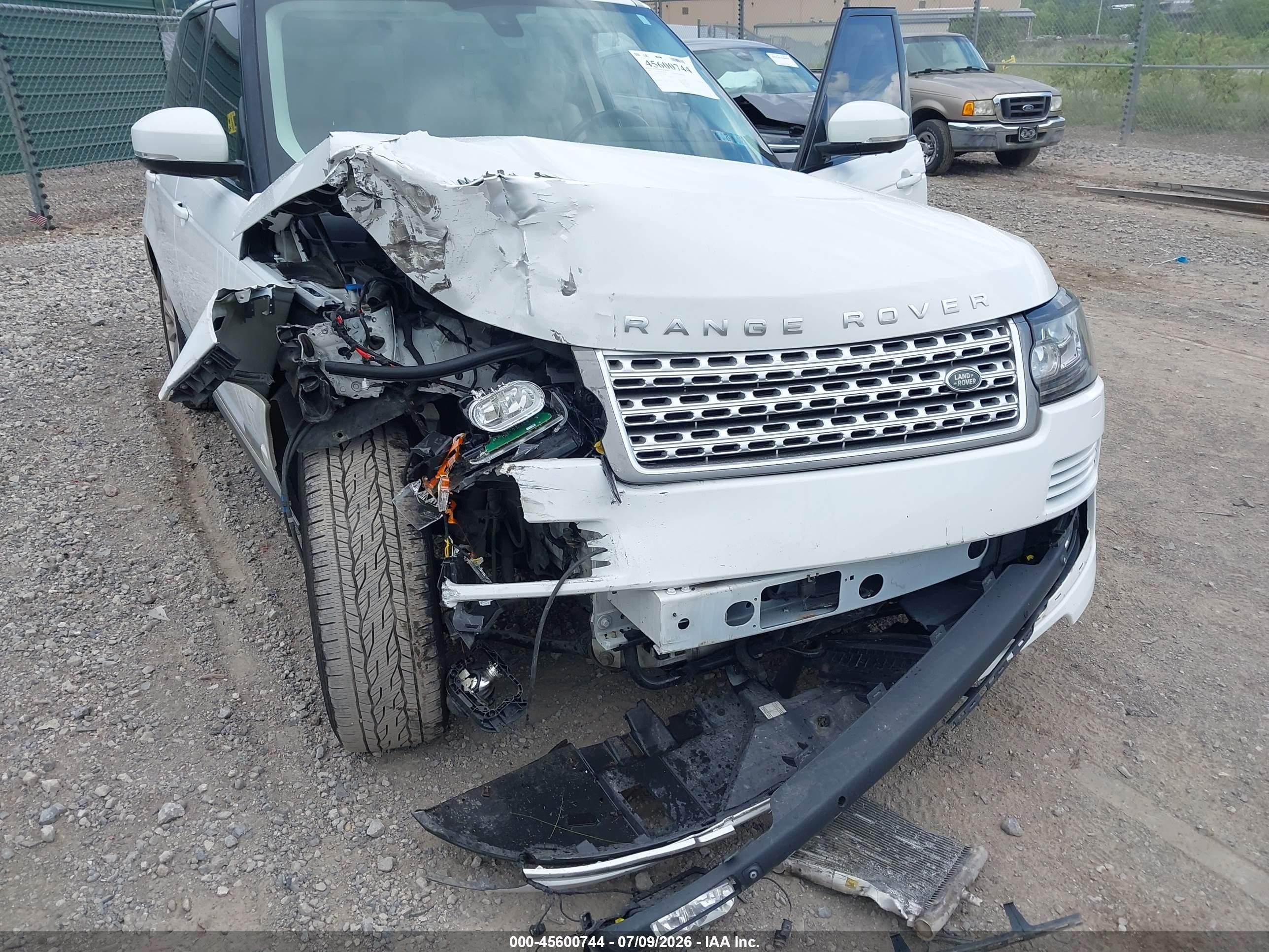 2015 Land Rover Range Rover 3.0l V6 Supercharged Hse White vin: SALGS2VF8FA205997