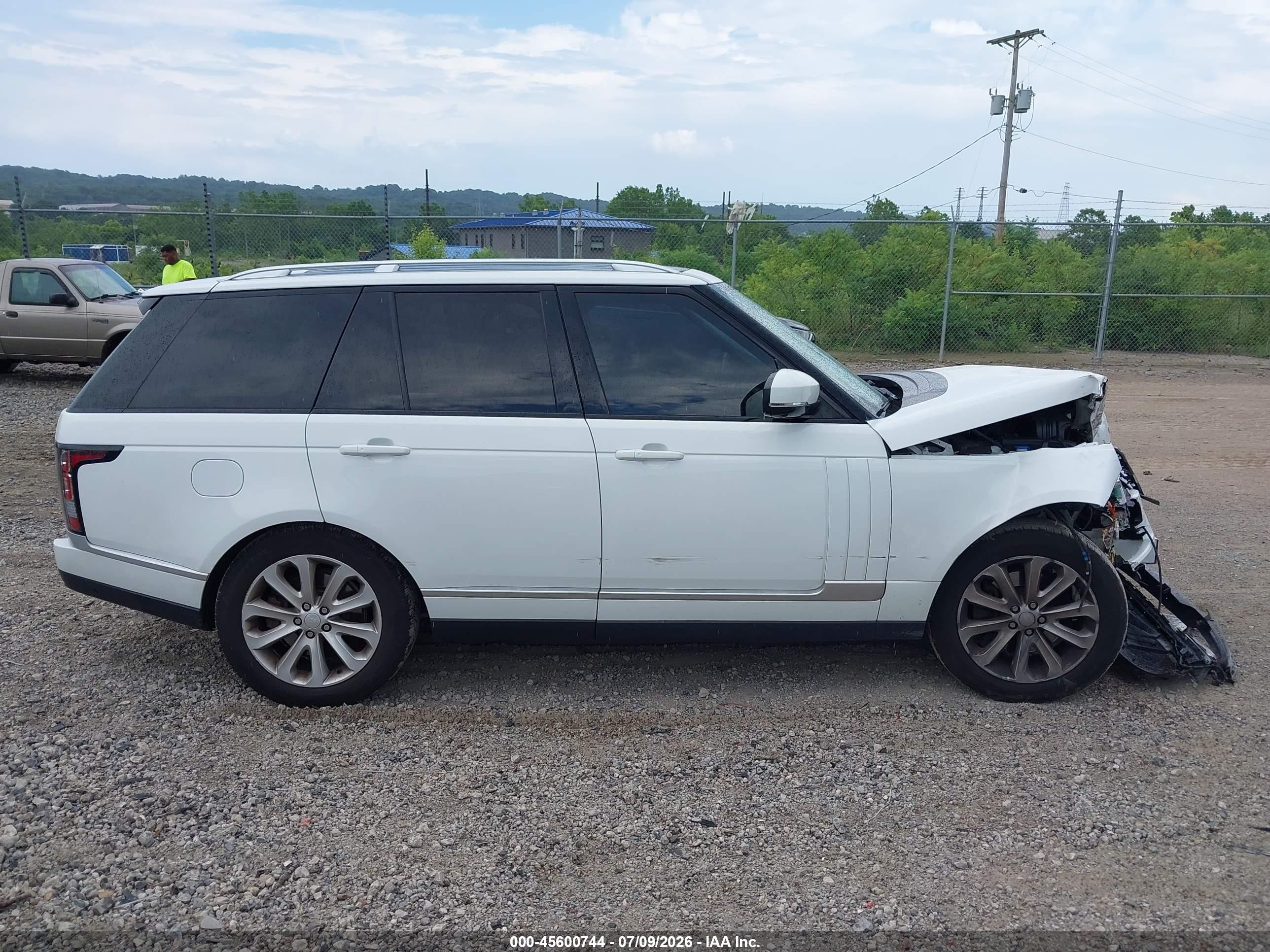 2015 Land Rover Range Rover 3.0l V6 Supercharged Hse White vin: SALGS2VF8FA205997