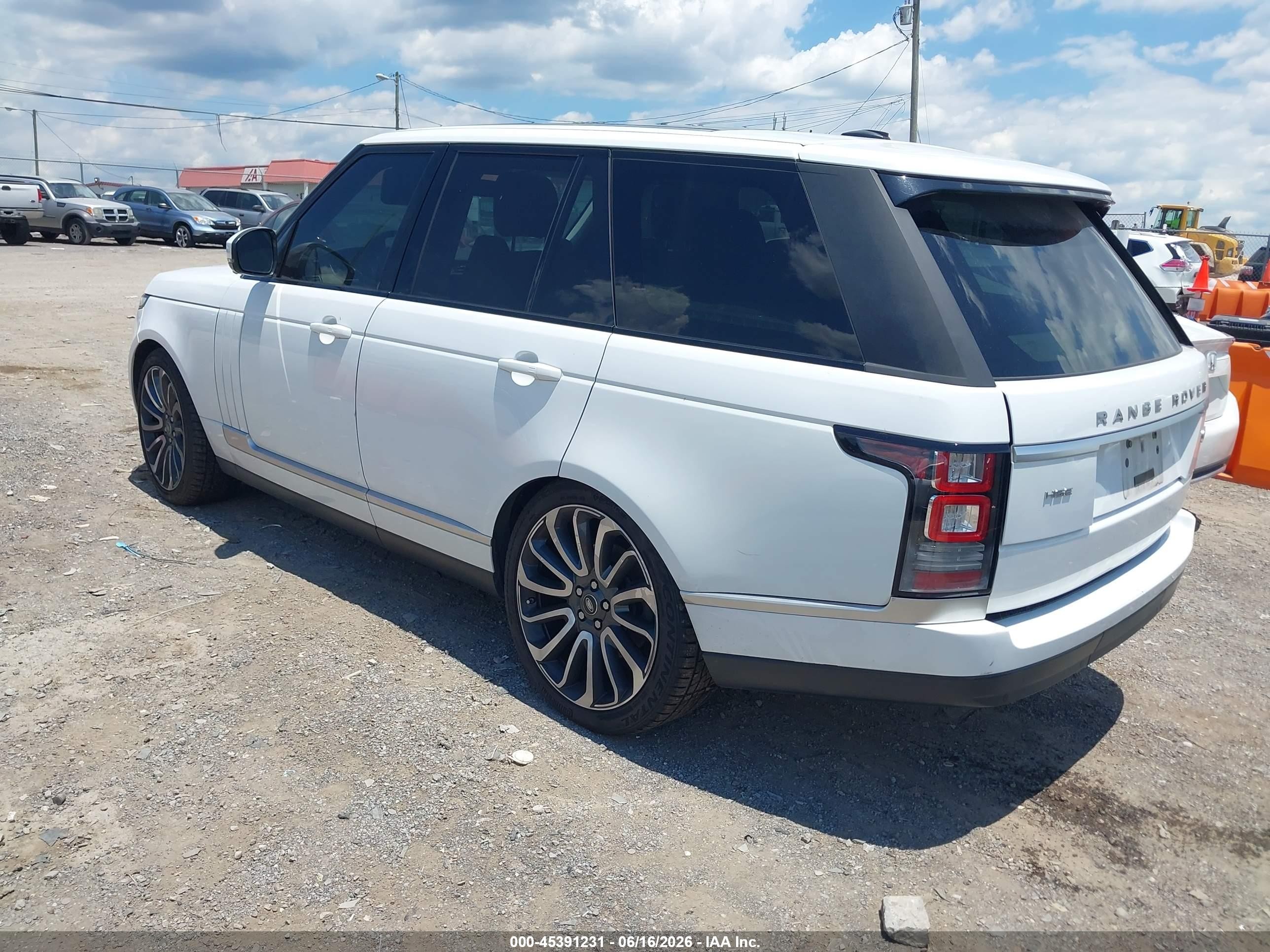 2014 Land Rover Range Rover 3.0l V6 Supercharged Hse White vin: SALGS2WF7EA167630