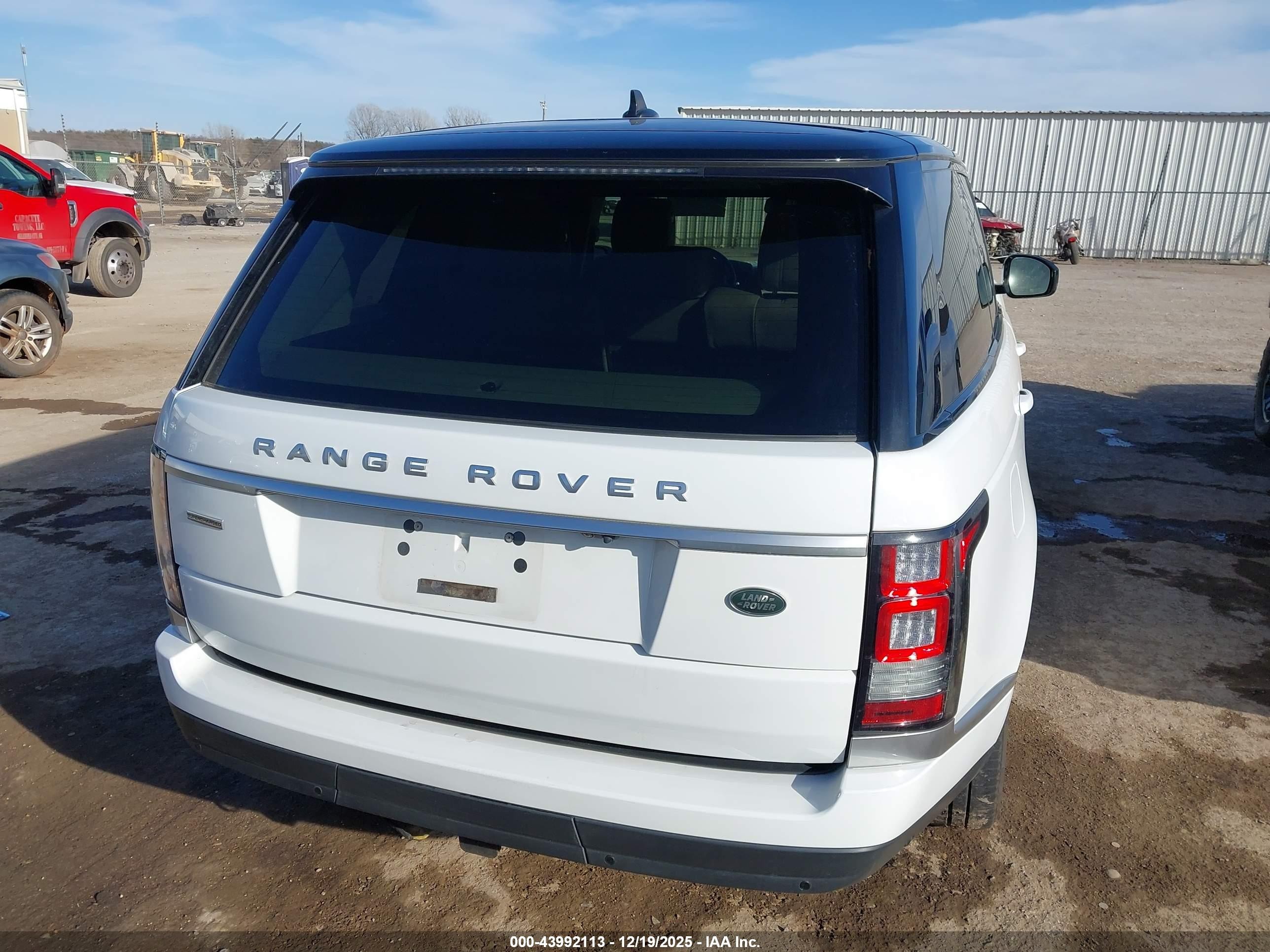 2016 Land Rover Range Rover 5.0l V8 Supercharged White vin: SALGS3EF4GA257683