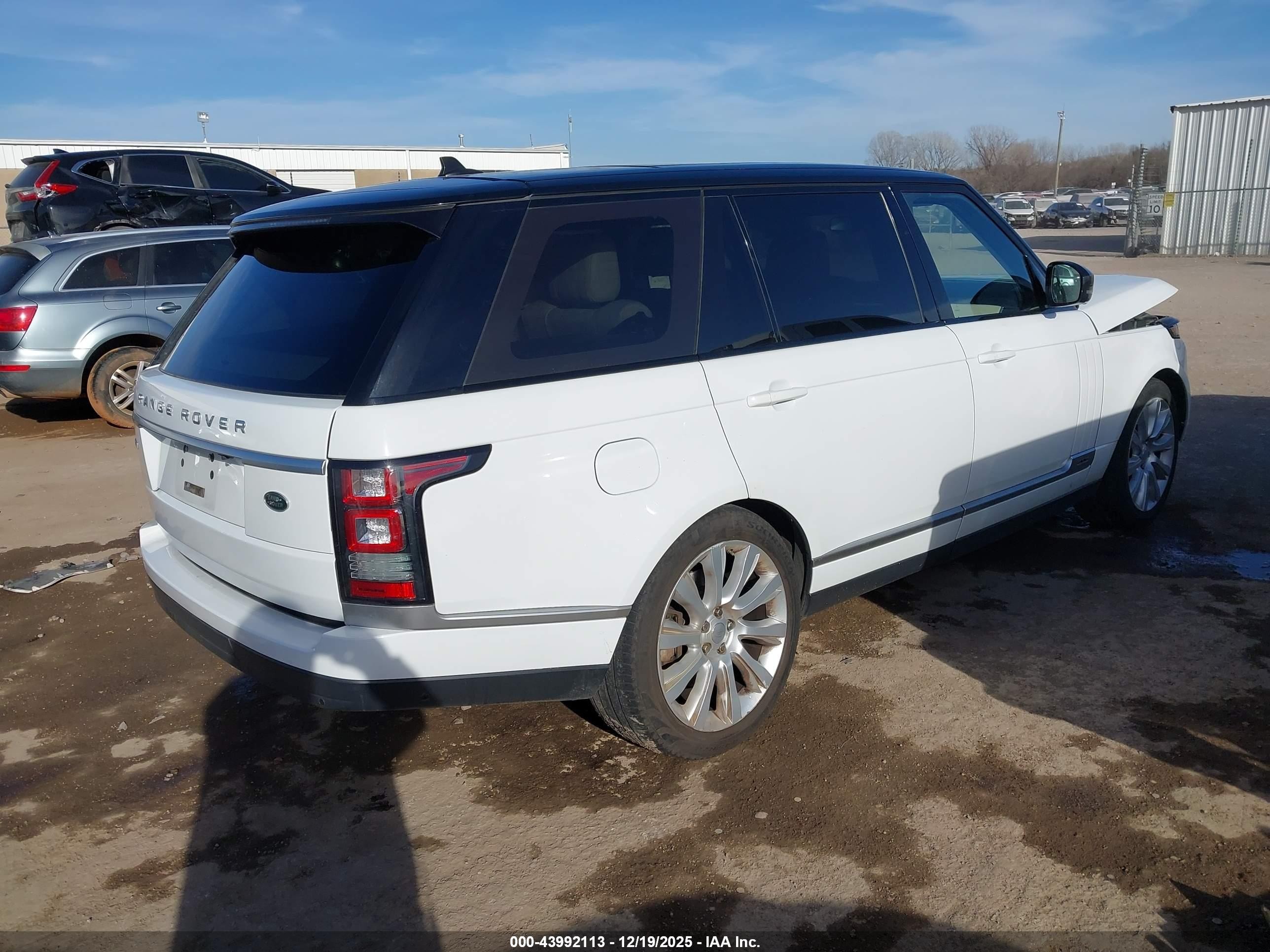 2016 Land Rover Range Rover 5.0l V8 Supercharged White vin: SALGS3EF4GA257683