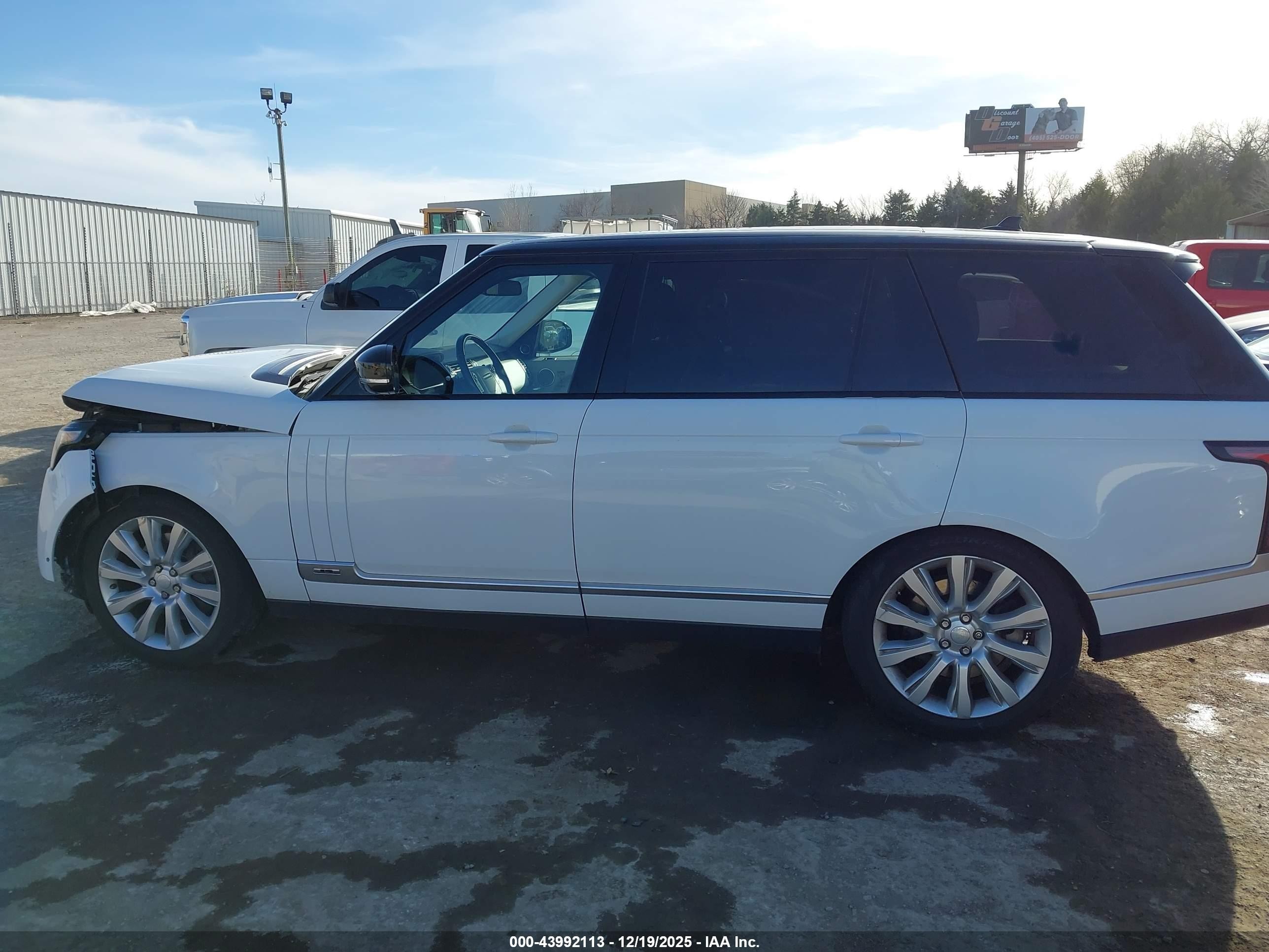 2016 Land Rover Range Rover 5.0l V8 Supercharged White vin: SALGS3EF4GA257683