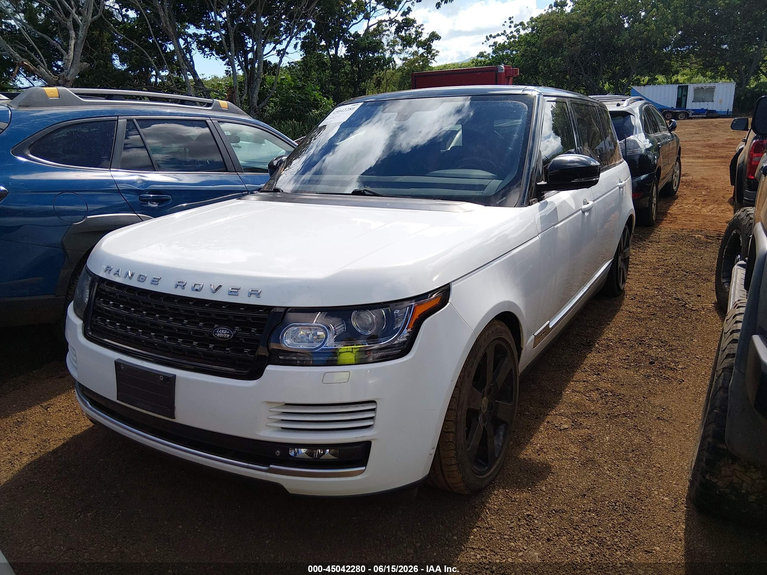 2015 Land Rover Range Rover 5.0l V8 Supercharged Белый vin: SALGS3TF0FA226514