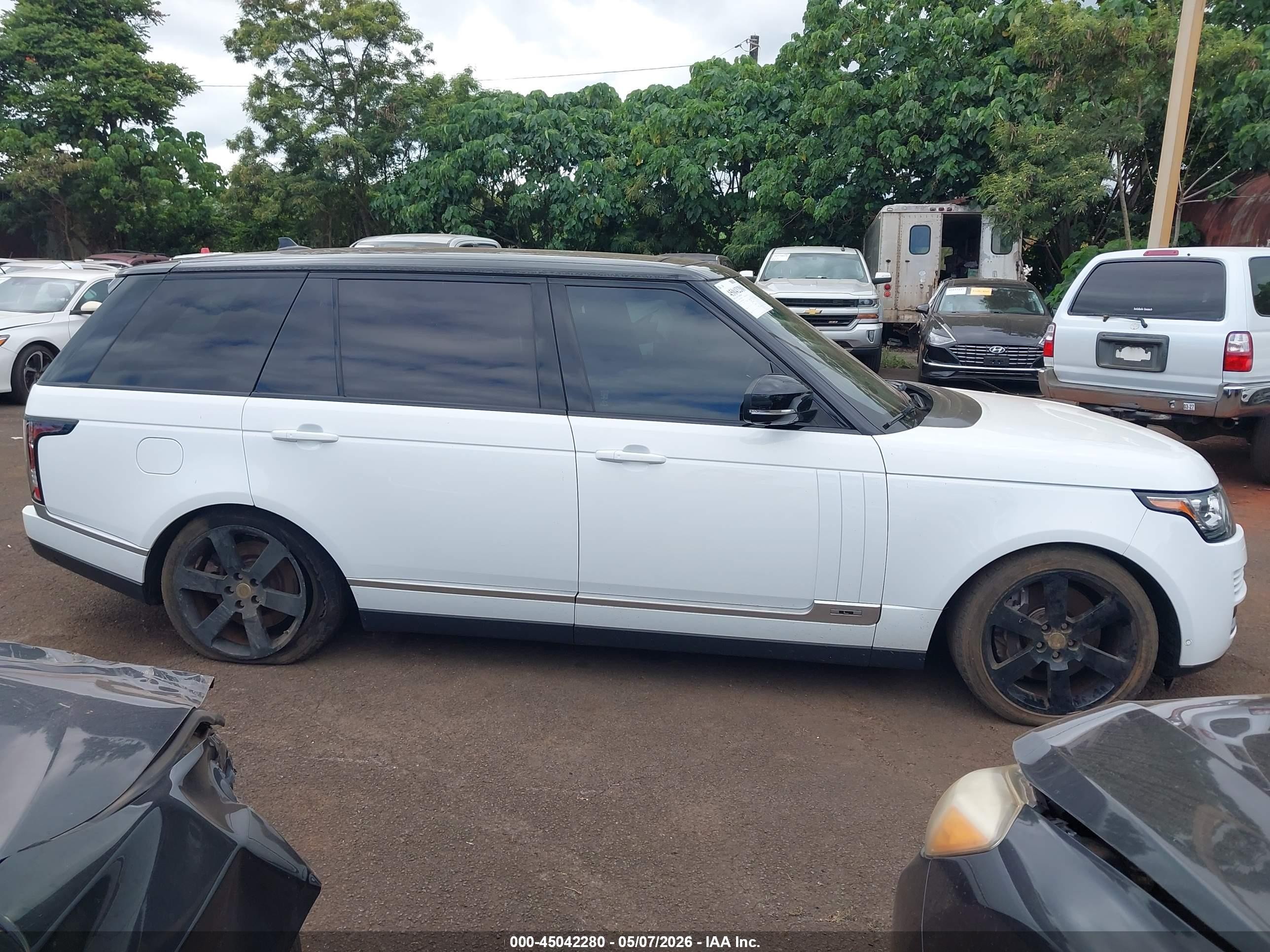 2015 Land Rover Range Rover 5.0l V8 Supercharged Белый vin: SALGS3TF0FA226514