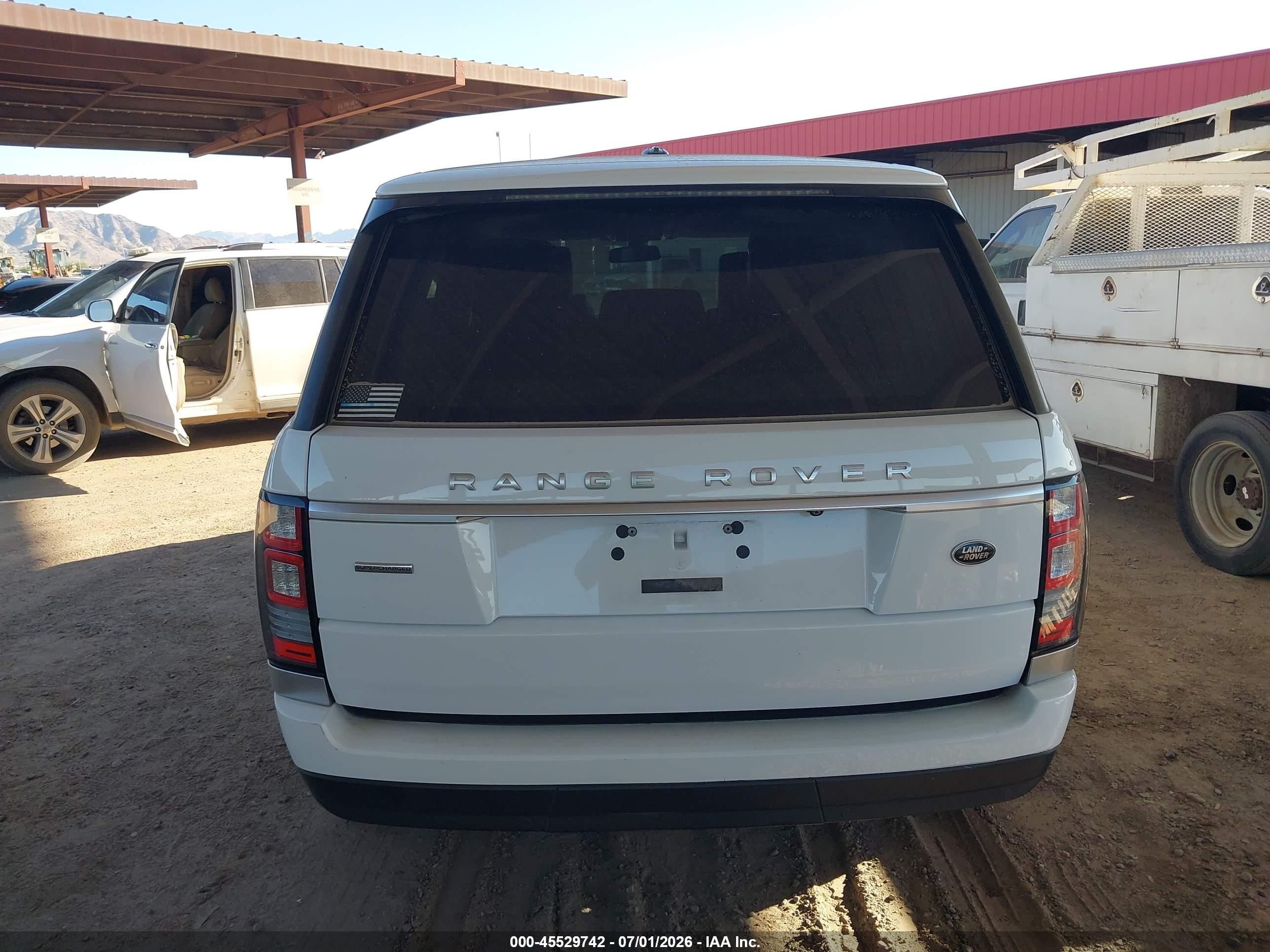 2015 Land Rover Range Rover 5.0l V8 Supercharged White vin: SALGS3TF2FA239992