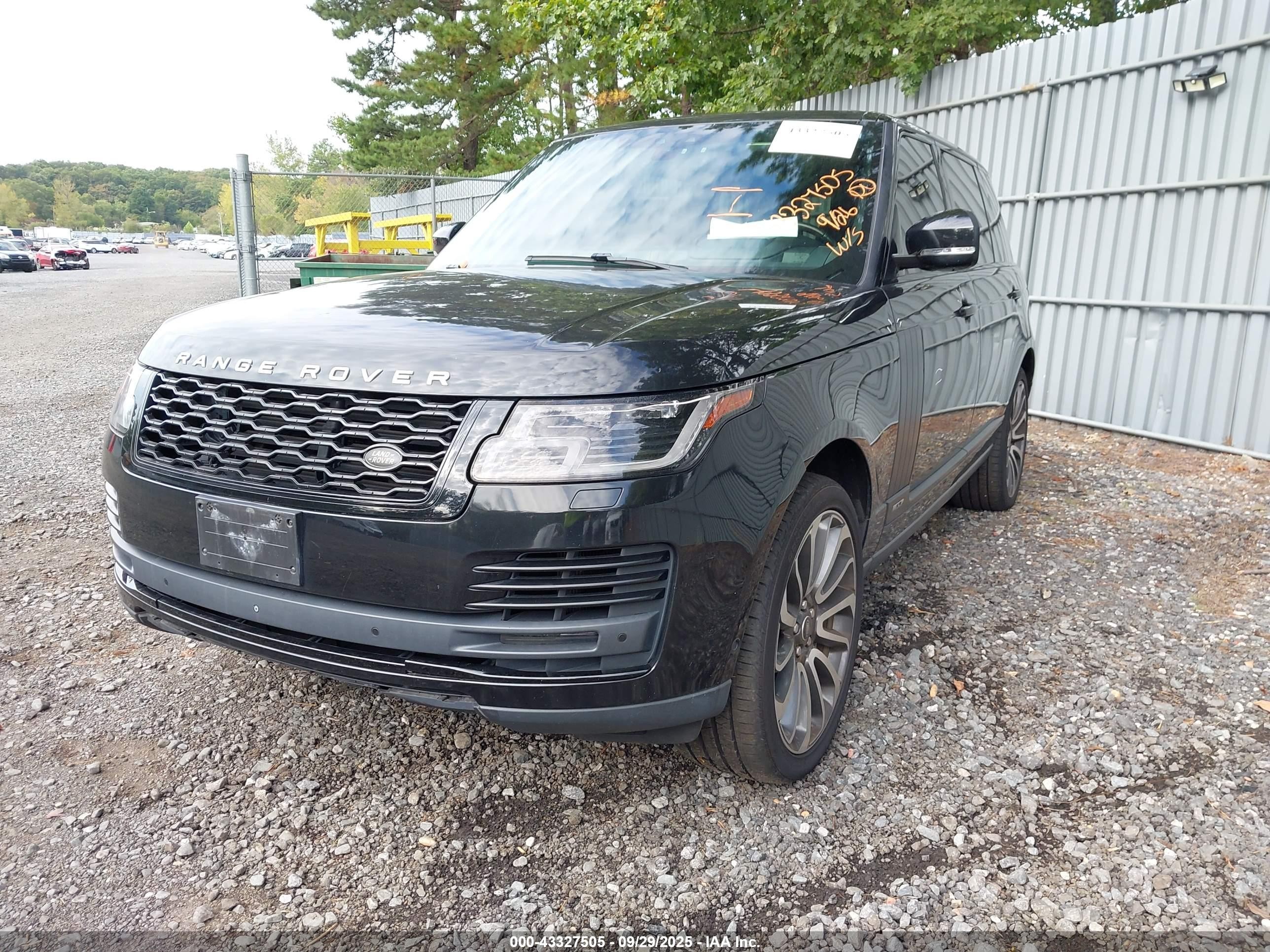 2018 Land Rover Range Rover 5.0l V8 Supercharged Black vin: SALGS5RE6JA380406