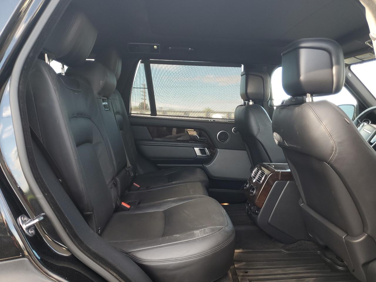 2018 Land Rover Range Rover Supercharged Черный vin: SALGS5REXJA381865