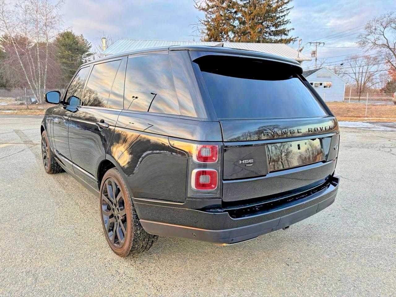 2020 Land Rover Range Rover P525 Hse Black vin: SALGS5SE0LA579304