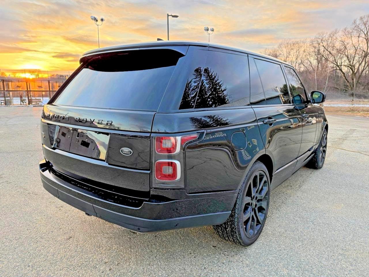 2020 Land Rover Range Rover P525 Hse Black vin: SALGS5SE0LA579304