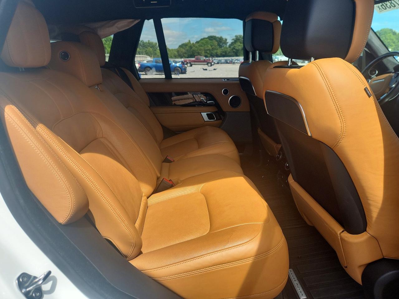 2020 Land Rover Range Rover Autobiography White vin: SALGV2SE8LA569187