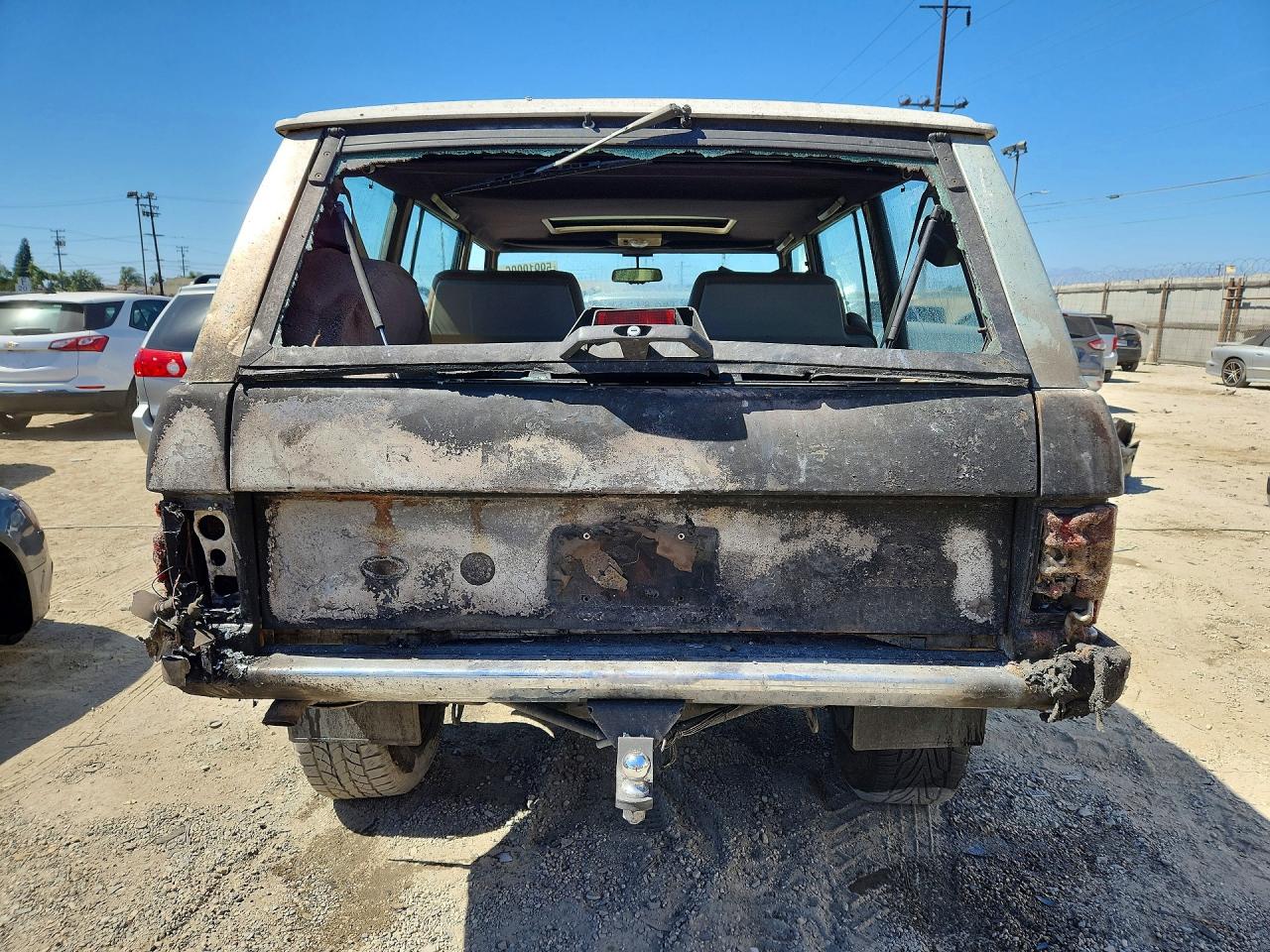 1993 Land Rover Range Rover Long Wheelbase White vin: SALHC1345PA632245