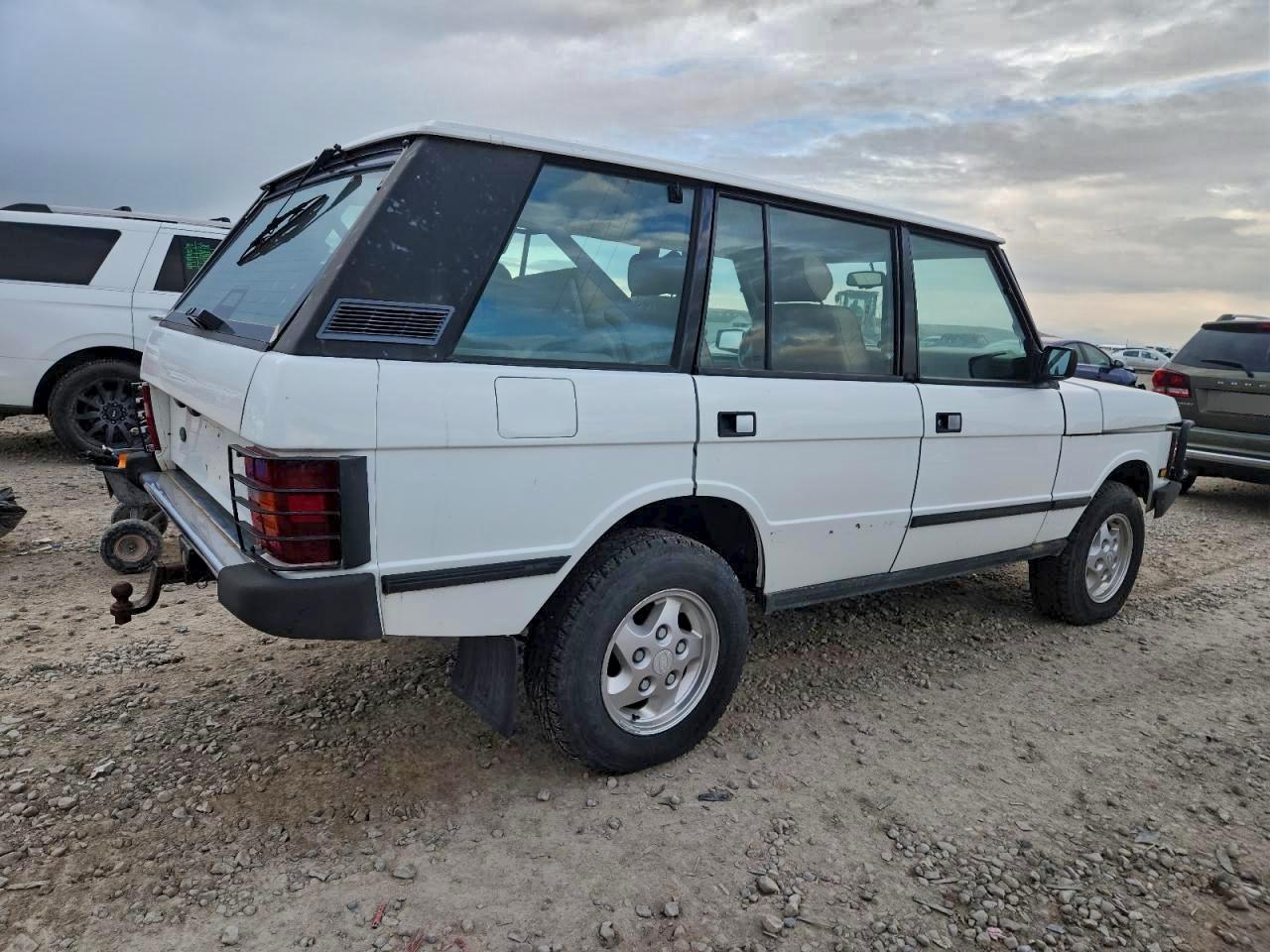 1995 Land Rover Range Rover Long Wheelbase White vin: SALHC1348SA650148