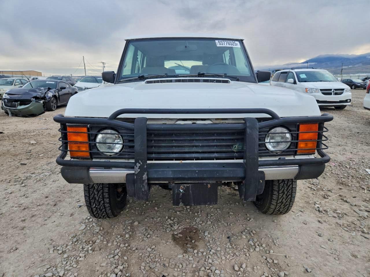 1995 Land Rover Range Rover Long Wheelbase White vin: SALHC1348SA650148