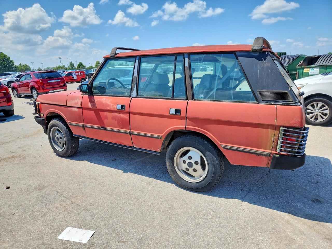 1988 Land Rover Range Rover Red vin: SALHV1144JA325833