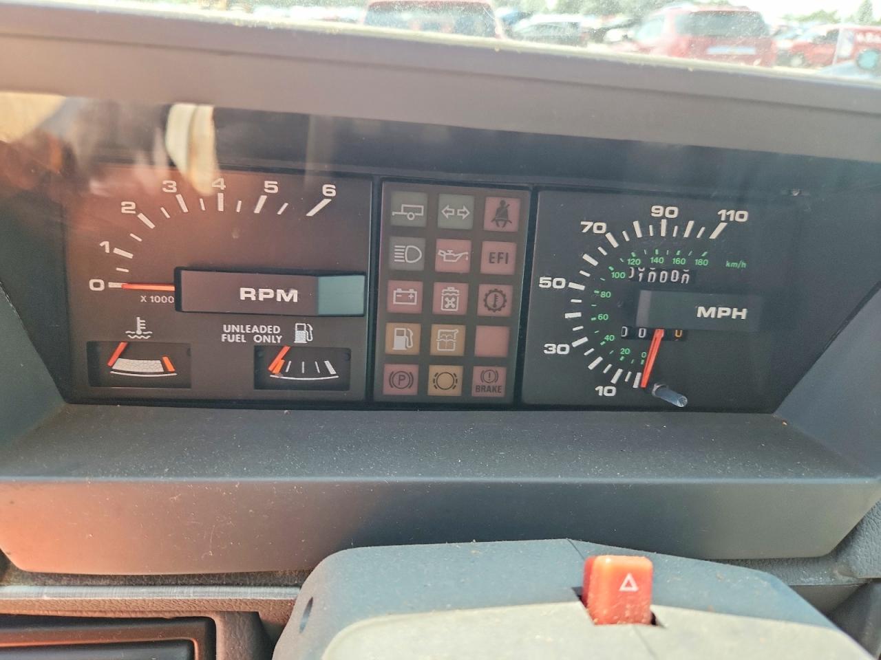 1988 Land Rover Range Rover Red vin: SALHV1144JA325833