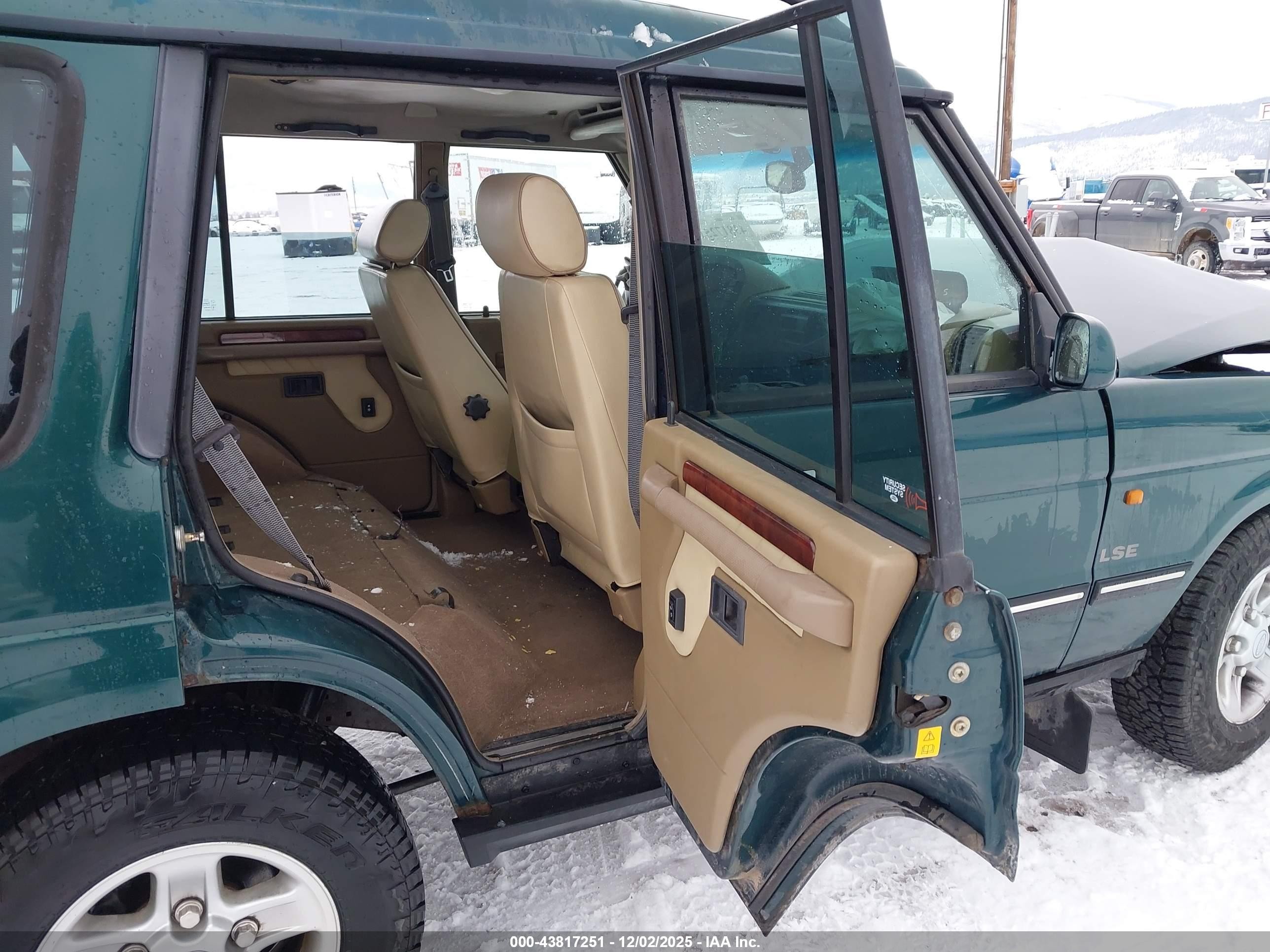 1998 Land Rover Discovery Le/ls Green vin: SALJY1241WA756483