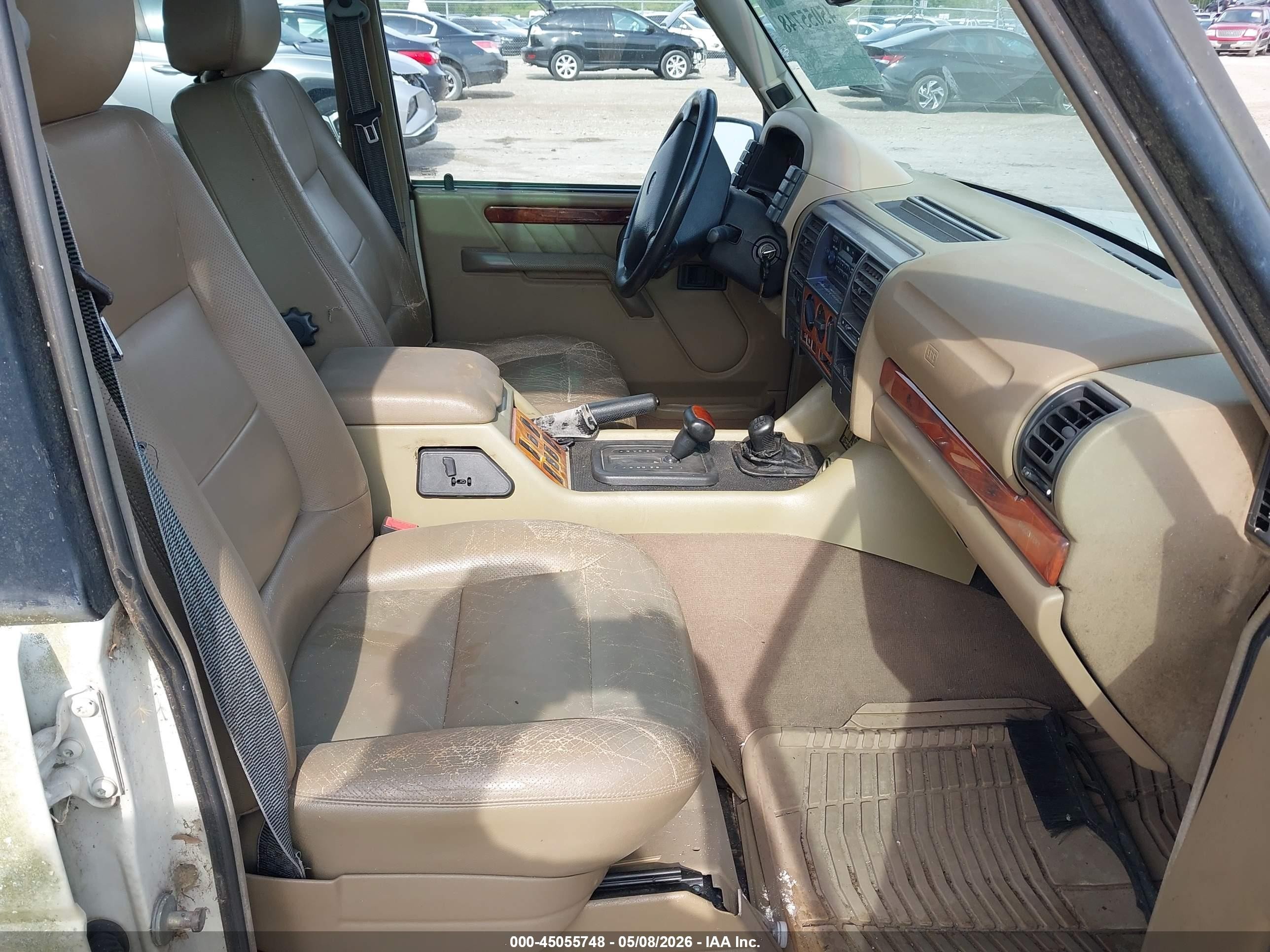 1998 Land Rover Discovery Le/ls White vin: SALJY1249WA789540