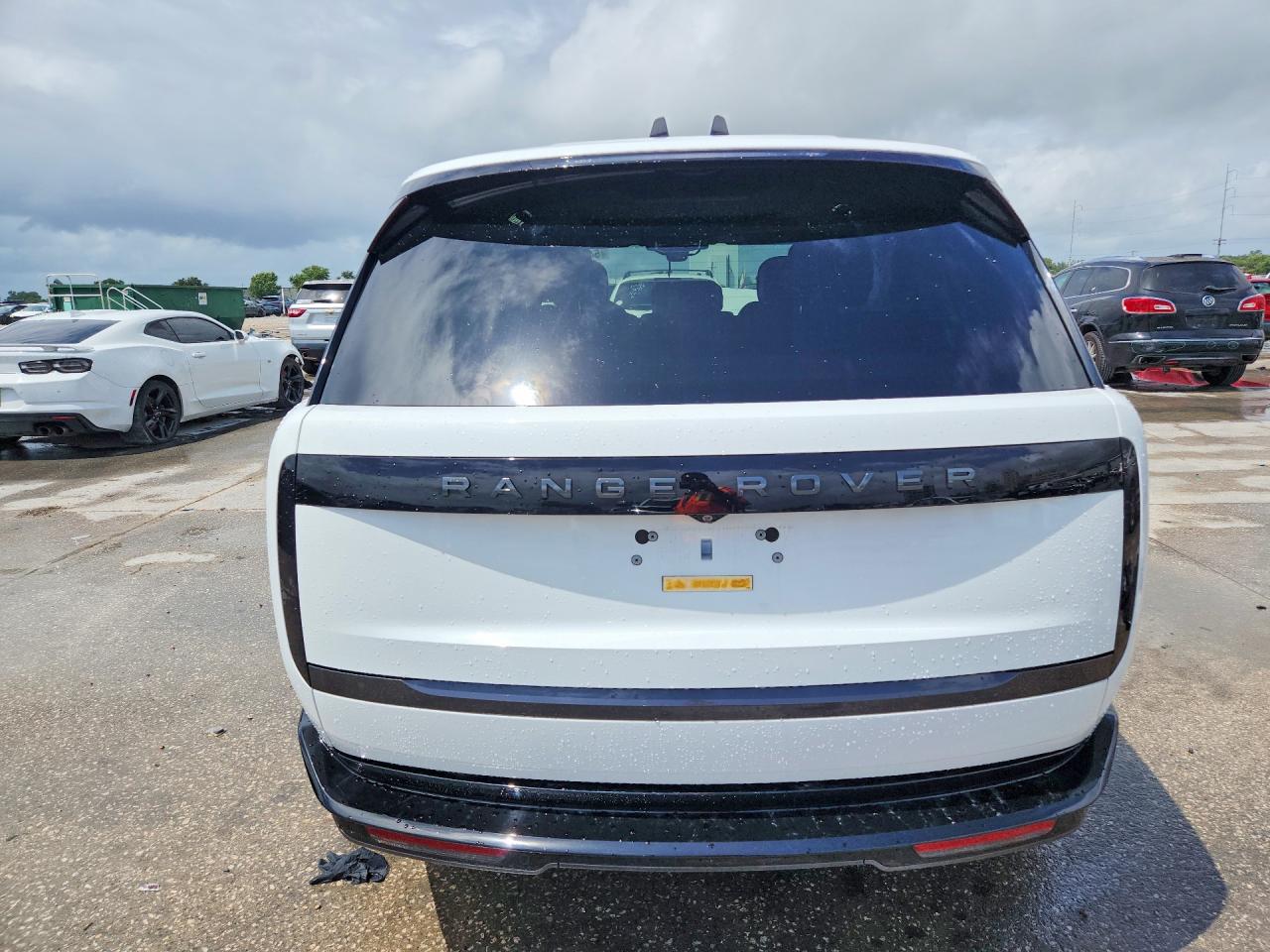 2024 Land Rover Range Rover Se White vin: SALKP9FUXRA223438