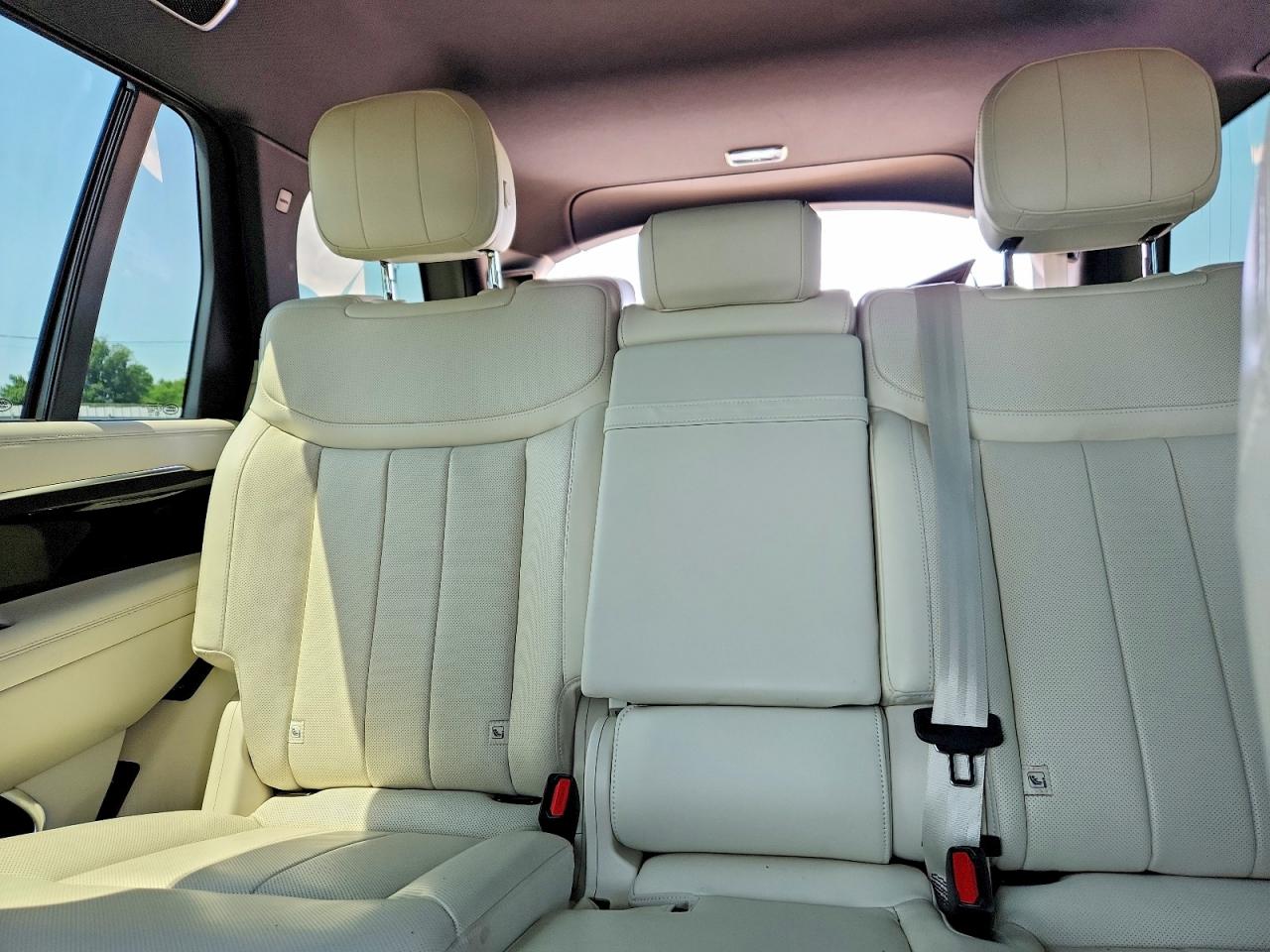 2023 Land Rover Range Rover Se Black vin: SALKPBFU3PA076707