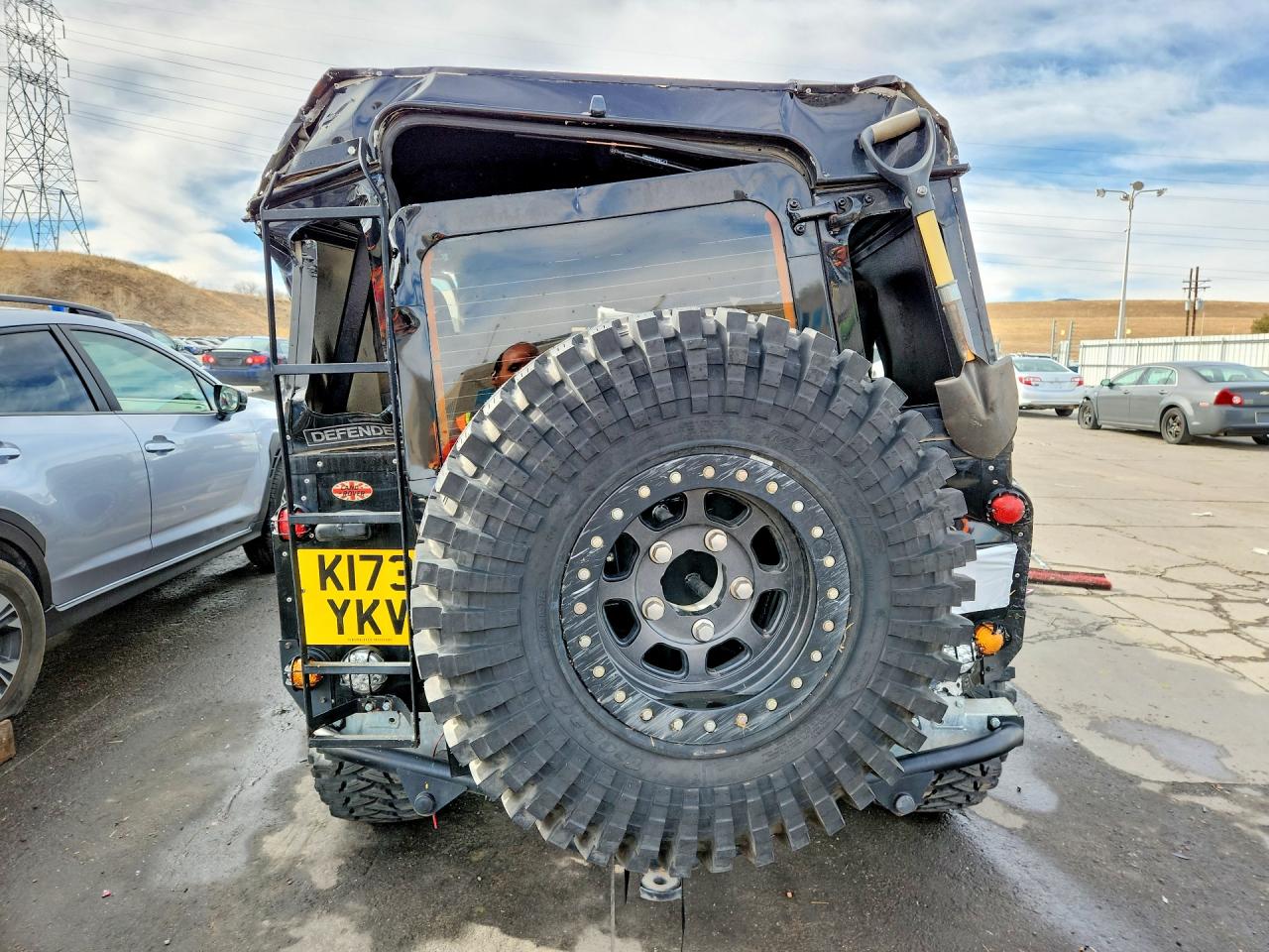 1992 Land Rover Defender Black vin: SALLDHAF71A918752