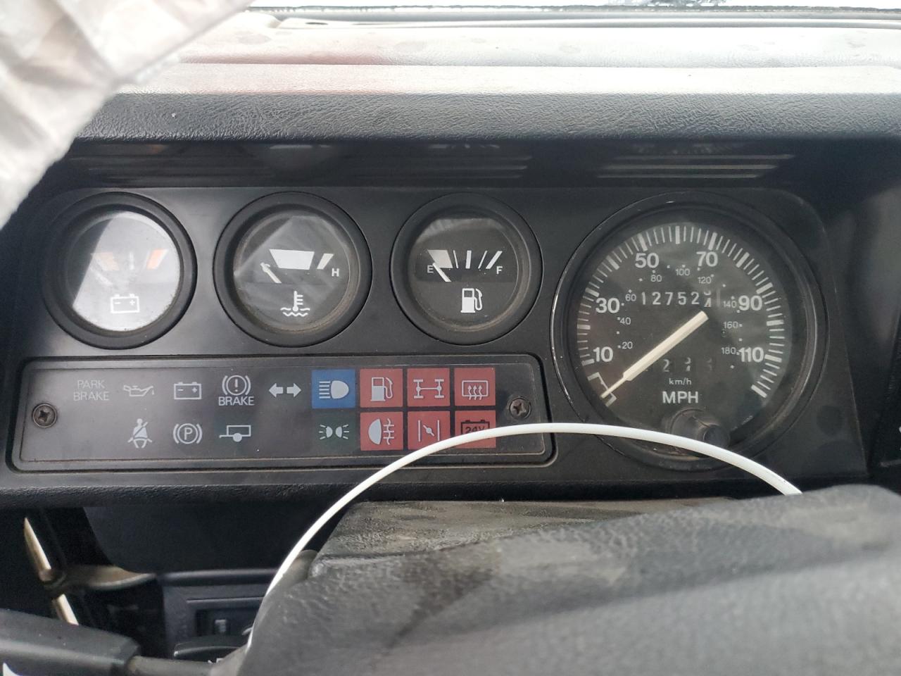 1989 Land Rover Defender 1 White vin: SALLDHMB7FA358810