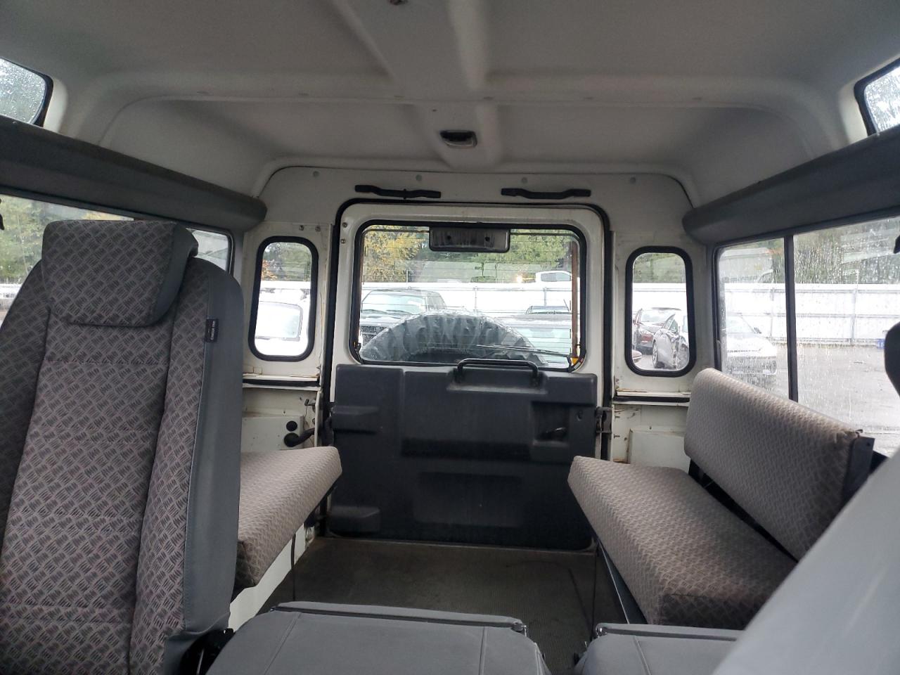 1989 Land Rover Defender 1 White vin: SALLDHMB7FA358810
