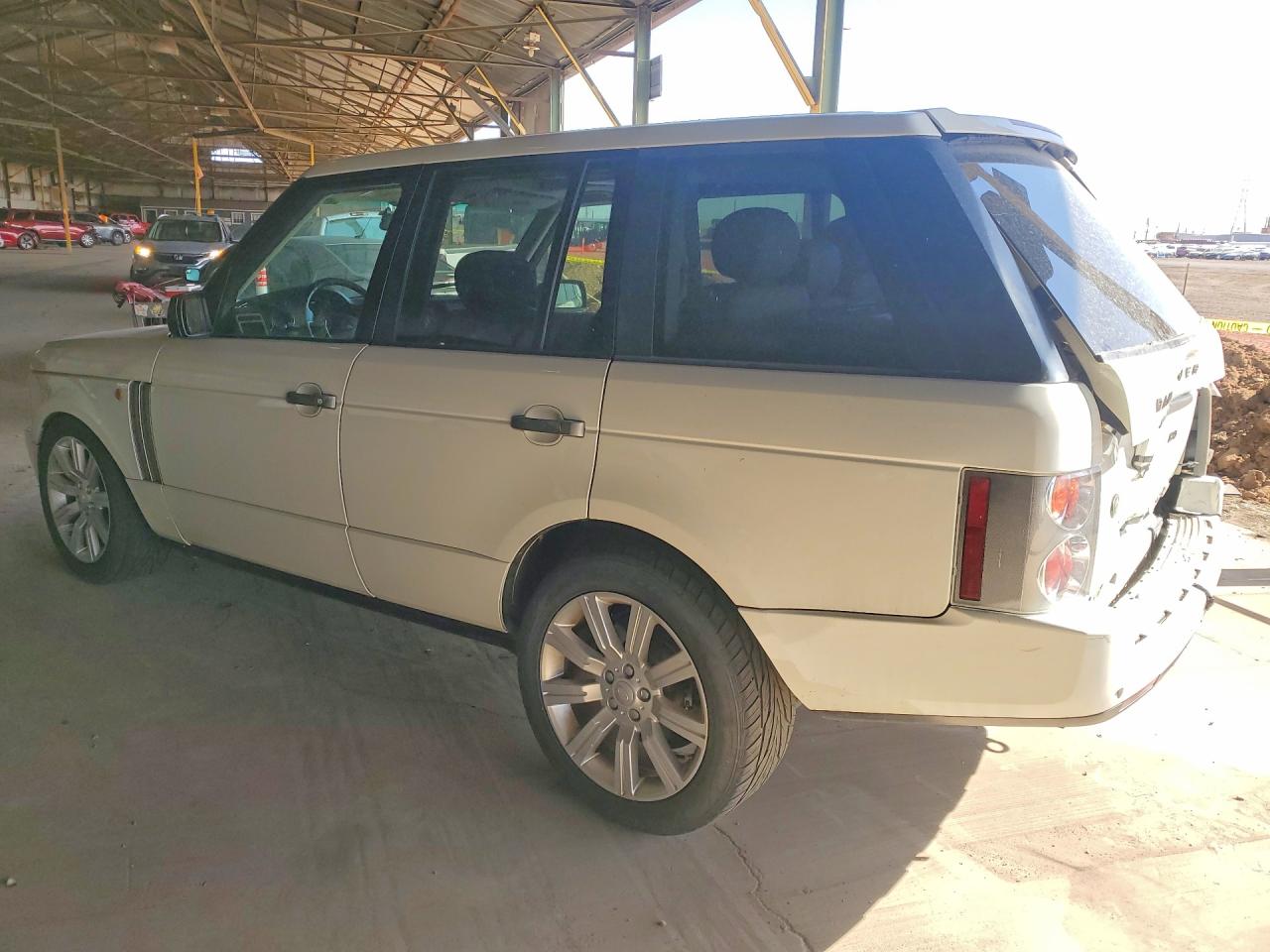 2004 Land Rover Range Rover Hse White vin: SALME11404A156381