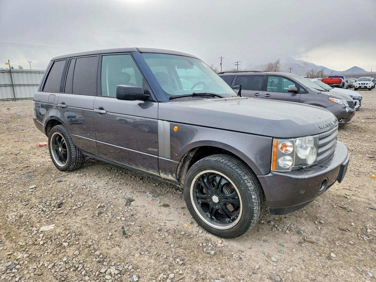 2005 Land Rover Range Rover Hse Gray vin: SALME11405A191892