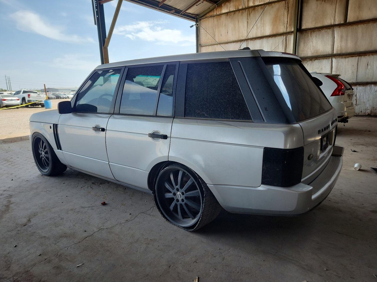 2005 Land Rover Range Rover Hse Silver vin: SALME11425A193403