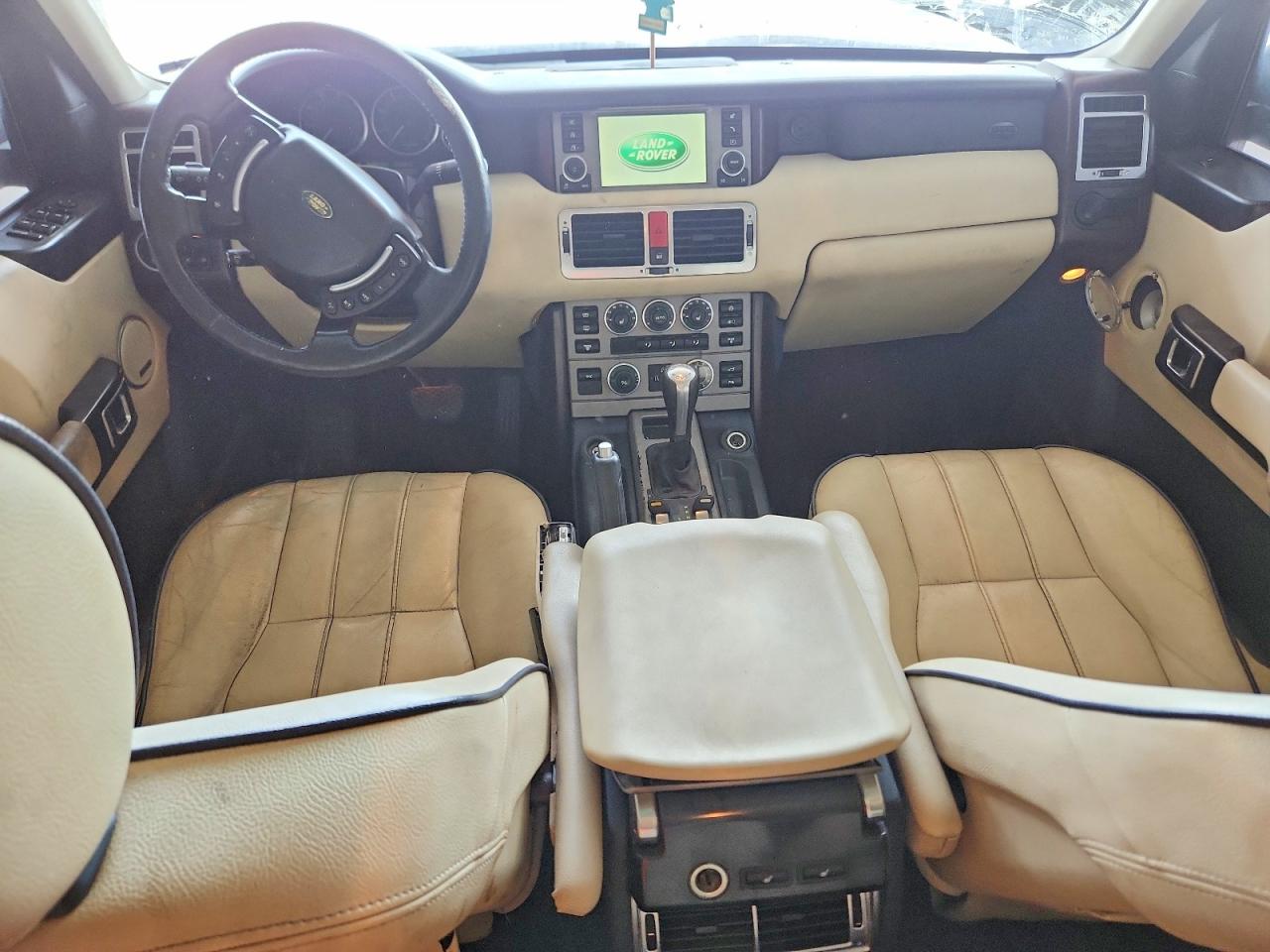 2005 Land Rover Range Rover Hse Silver vin: SALME11425A193403