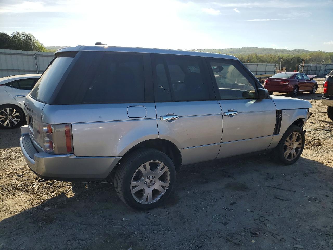 2005 Land Rover Range Rover Hse Silver vin: SALME11425A195975