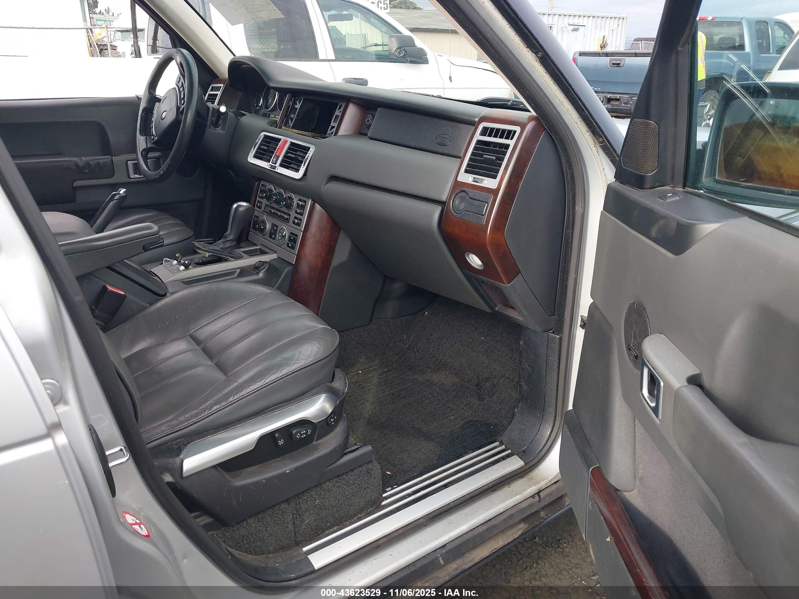 2003 Land Rover Range Rover Hse Silver vin: SALME11433A129206