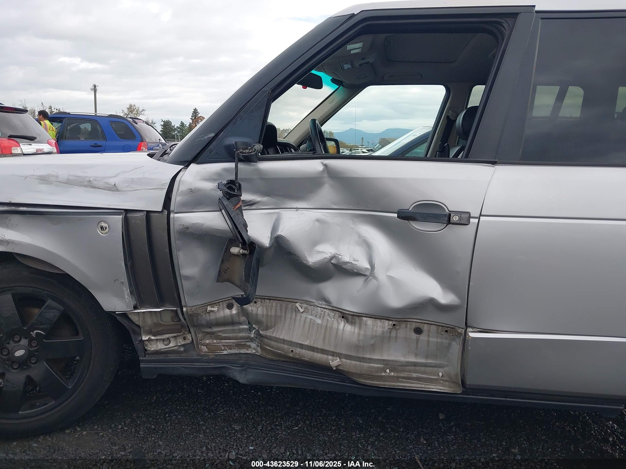 2003 Land Rover Range Rover Hse Silver vin: SALME11433A129206