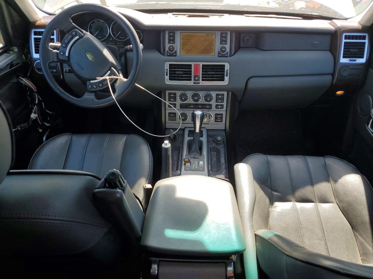 2005 Land Rover Range Rover Hse Silver vin: SALME11445A195038